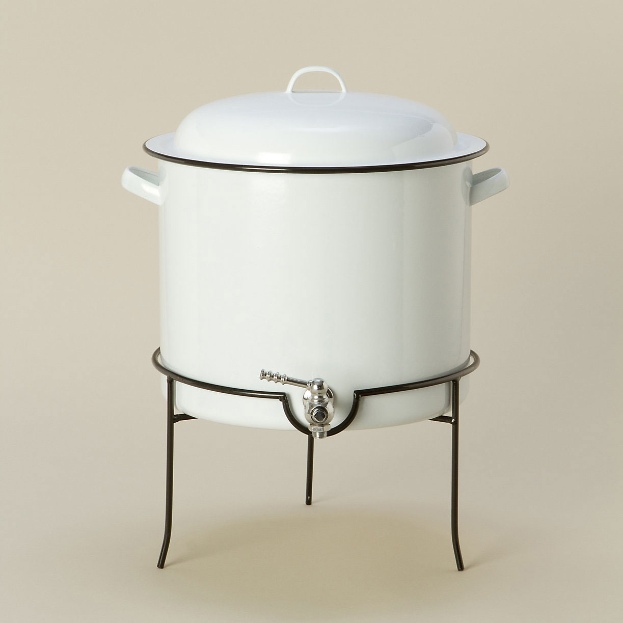 Sourcebook Water Dispensers Style Rip & Tan