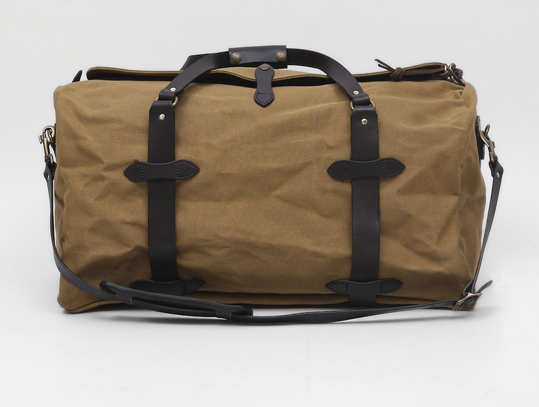 Filson Luggage Style Rip & Tan