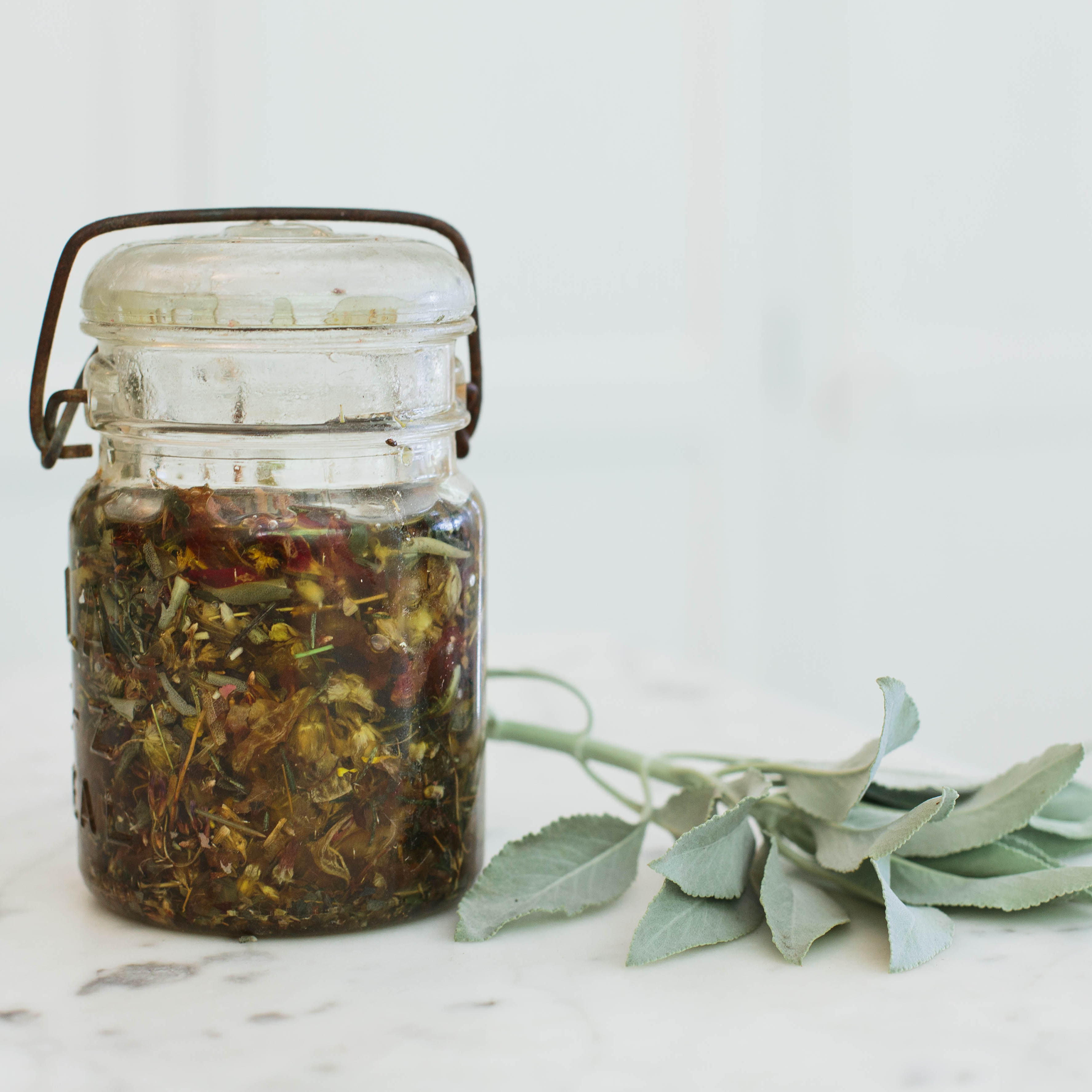 DIY: Floral Body Oil