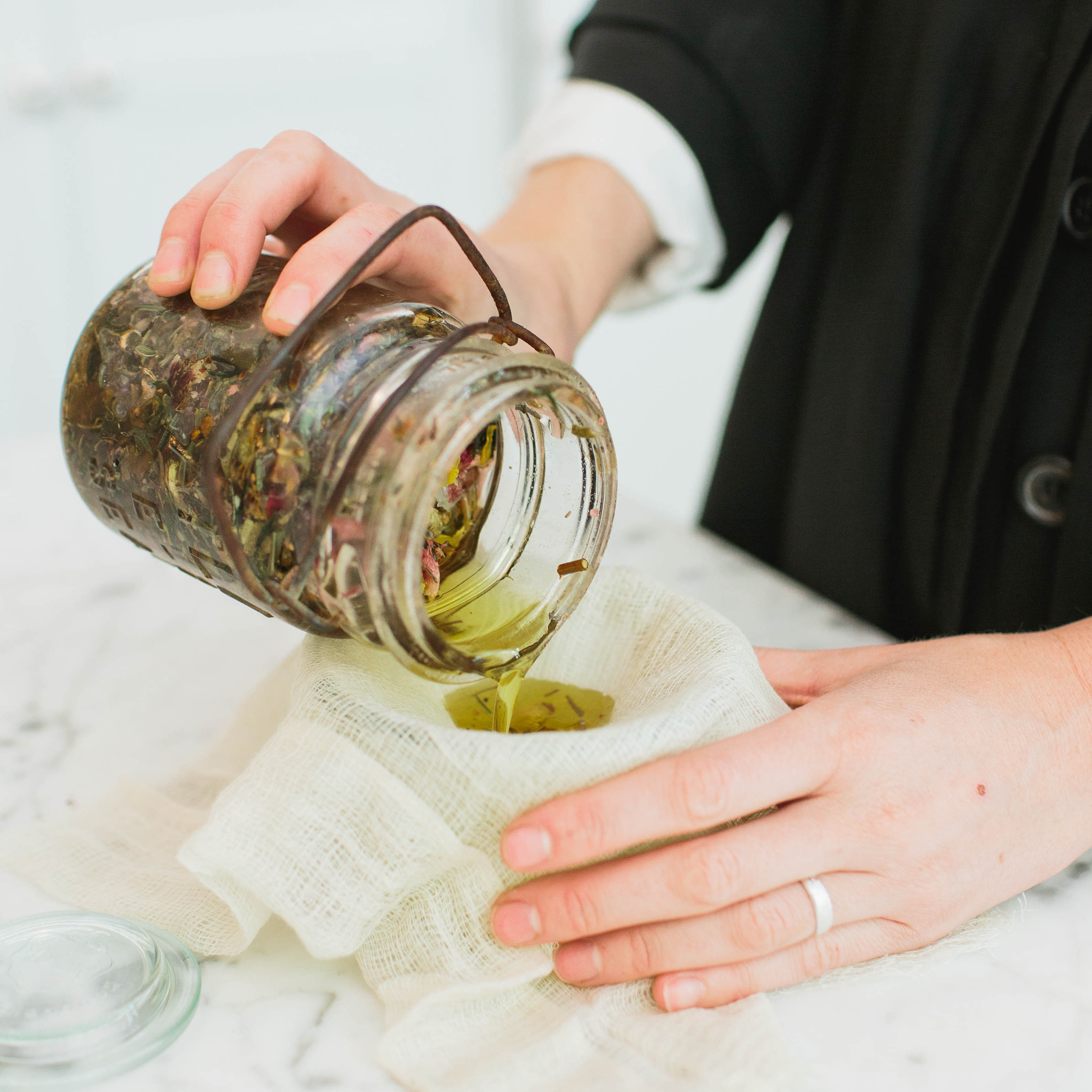 DIY: Floral Body Oil