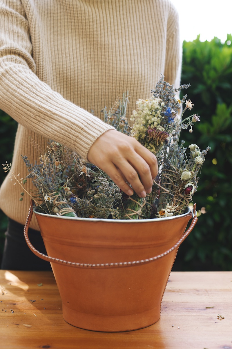 DIY: Lavender Smudge Bundles