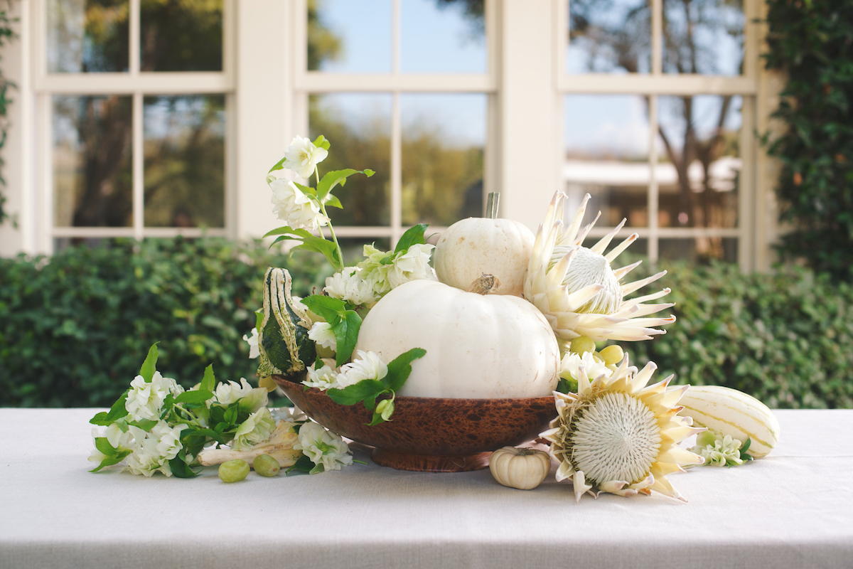 Floral Arrangements with Blume & Plume: A White & Green Autumnal Display