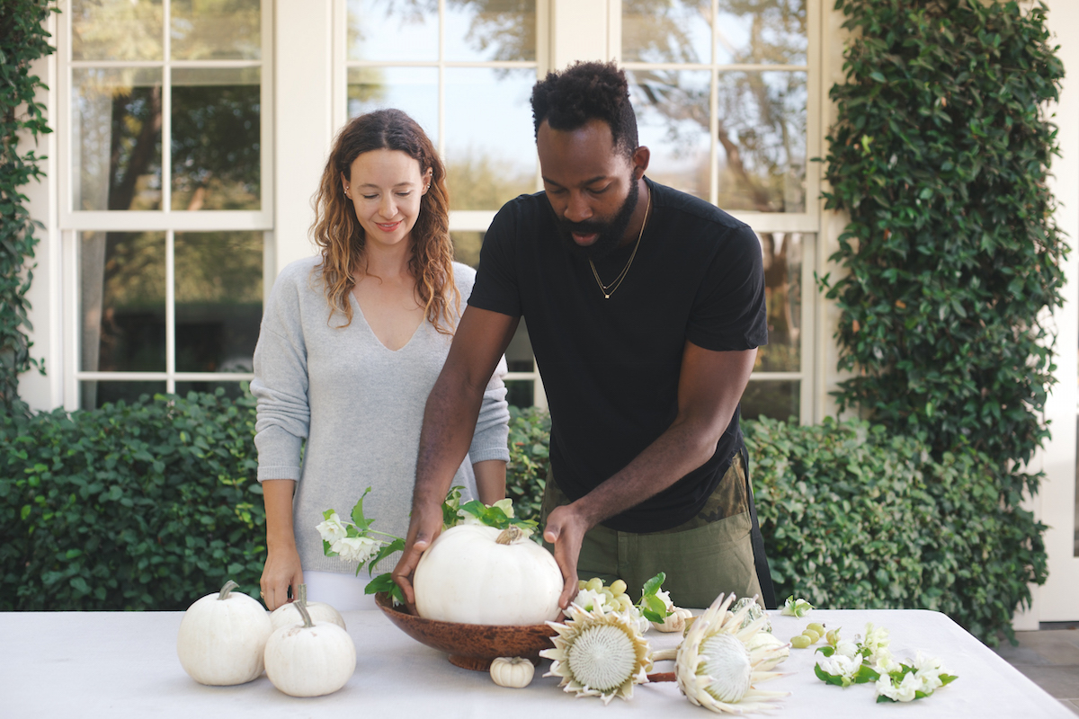 Floral Arrangements with Blume & Plume: A White & Green Autumnal Display 8