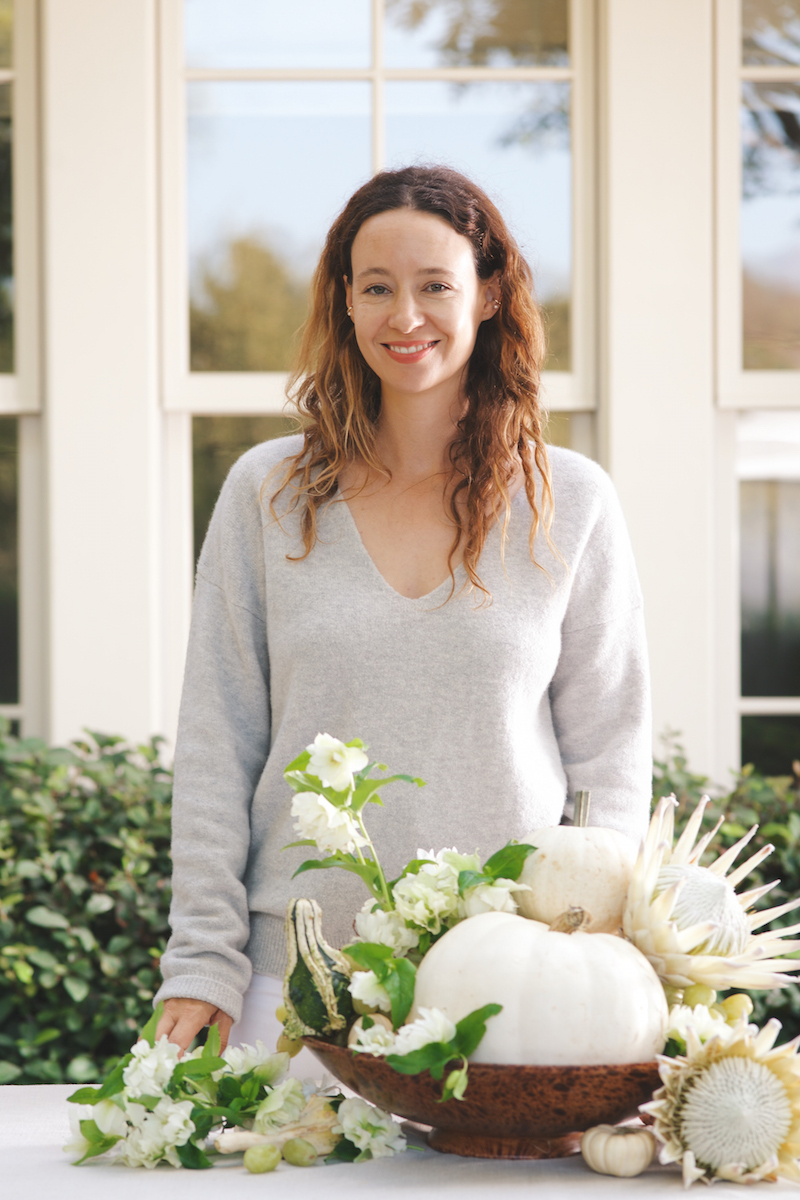 Floral Arrangements with Blume & Plume: A White & Green Autumnal Display