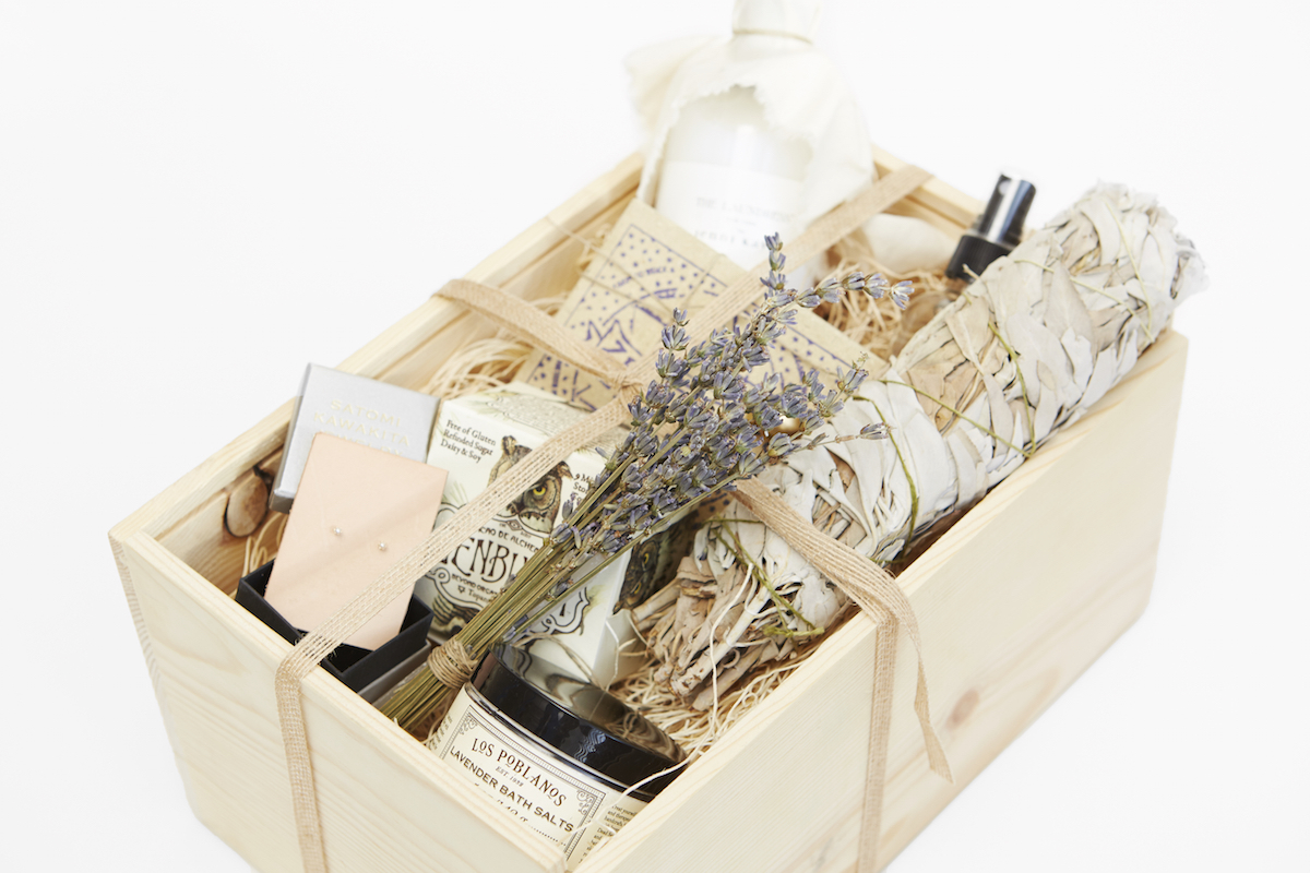 spring-gift-box-1