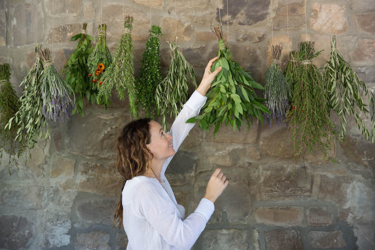 For Your Guests: An Herb-Infused Olive Oil 3