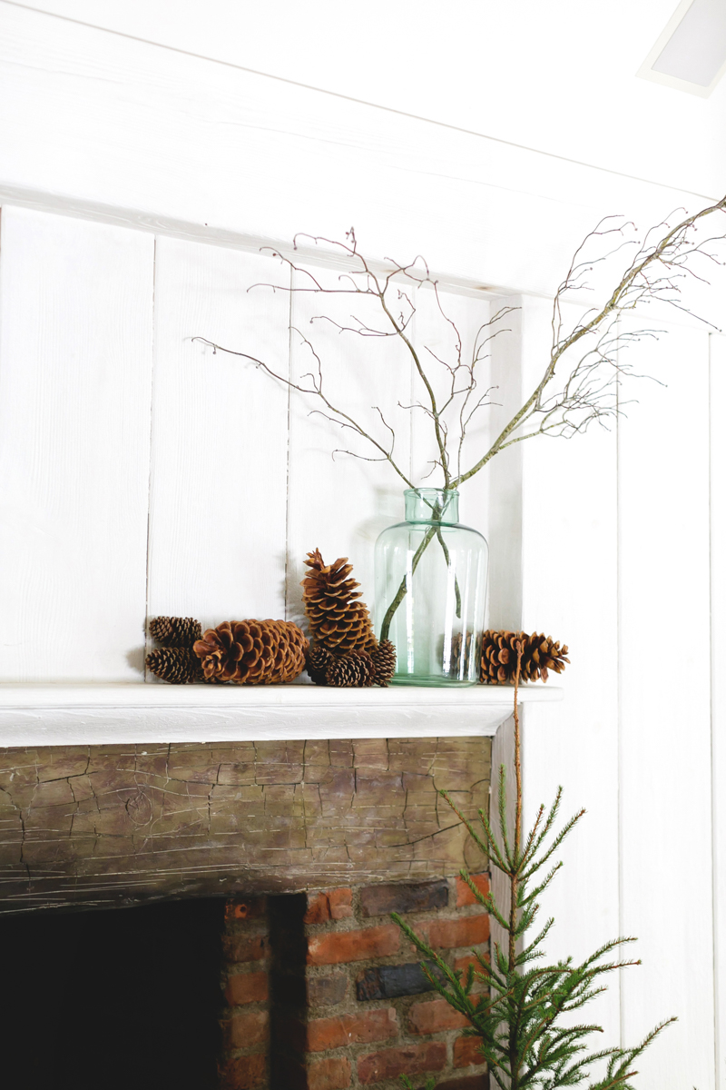 Festive Home Décor and Wreaths for the Holiday Season