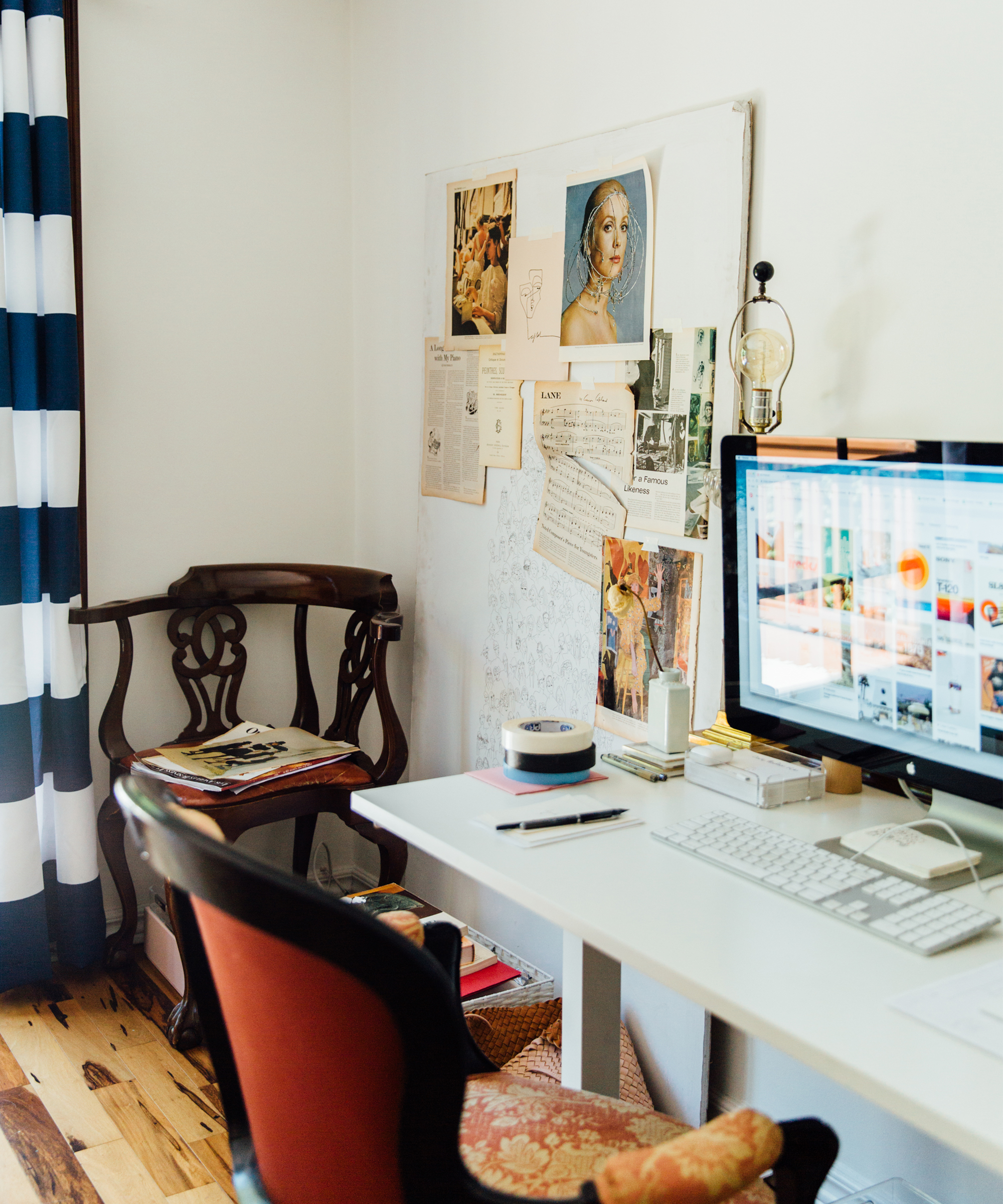 CARLY Essentials for your Desk