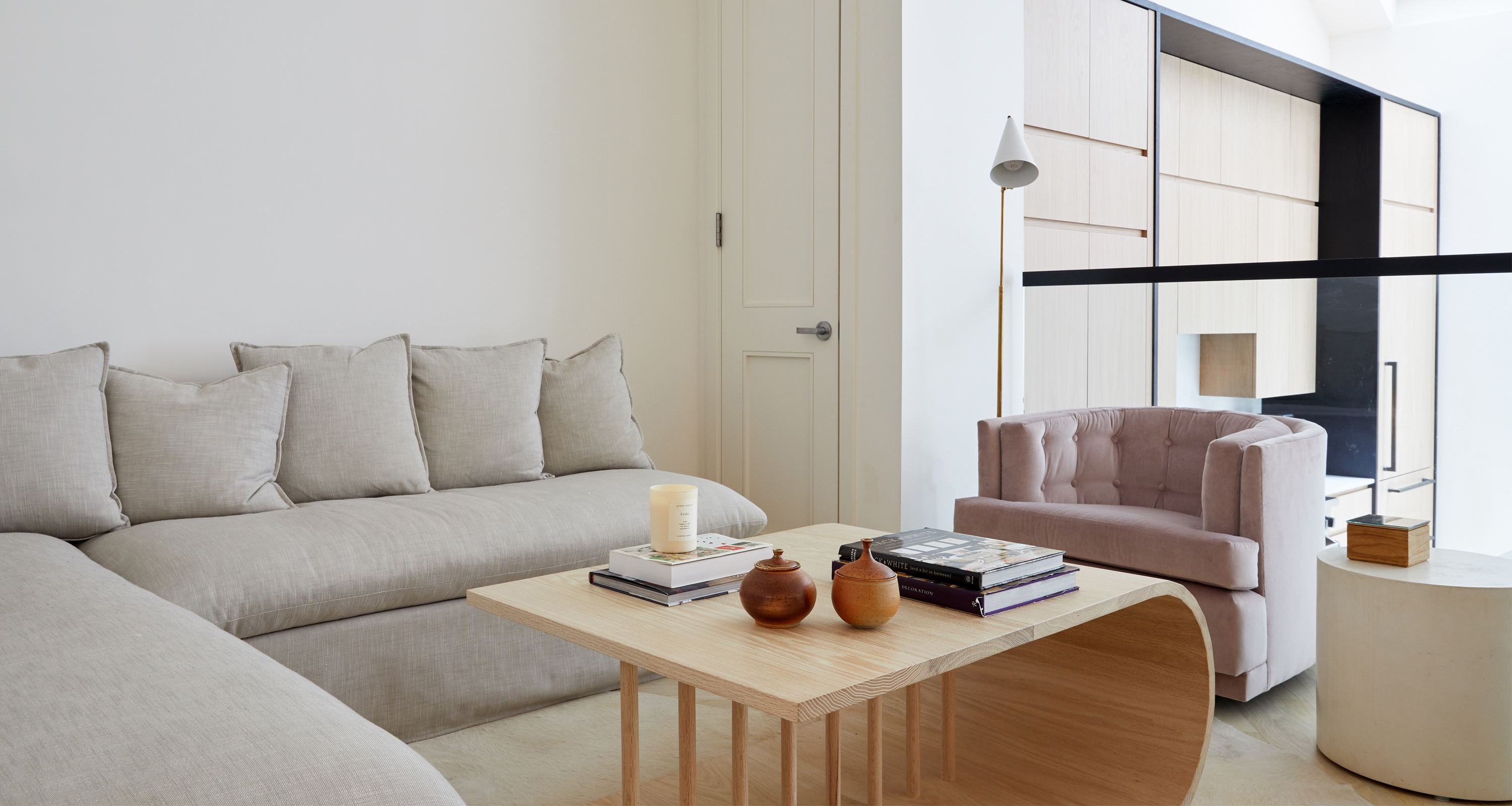 nidhi-kapur-maiden-home-jenni-kayne3
