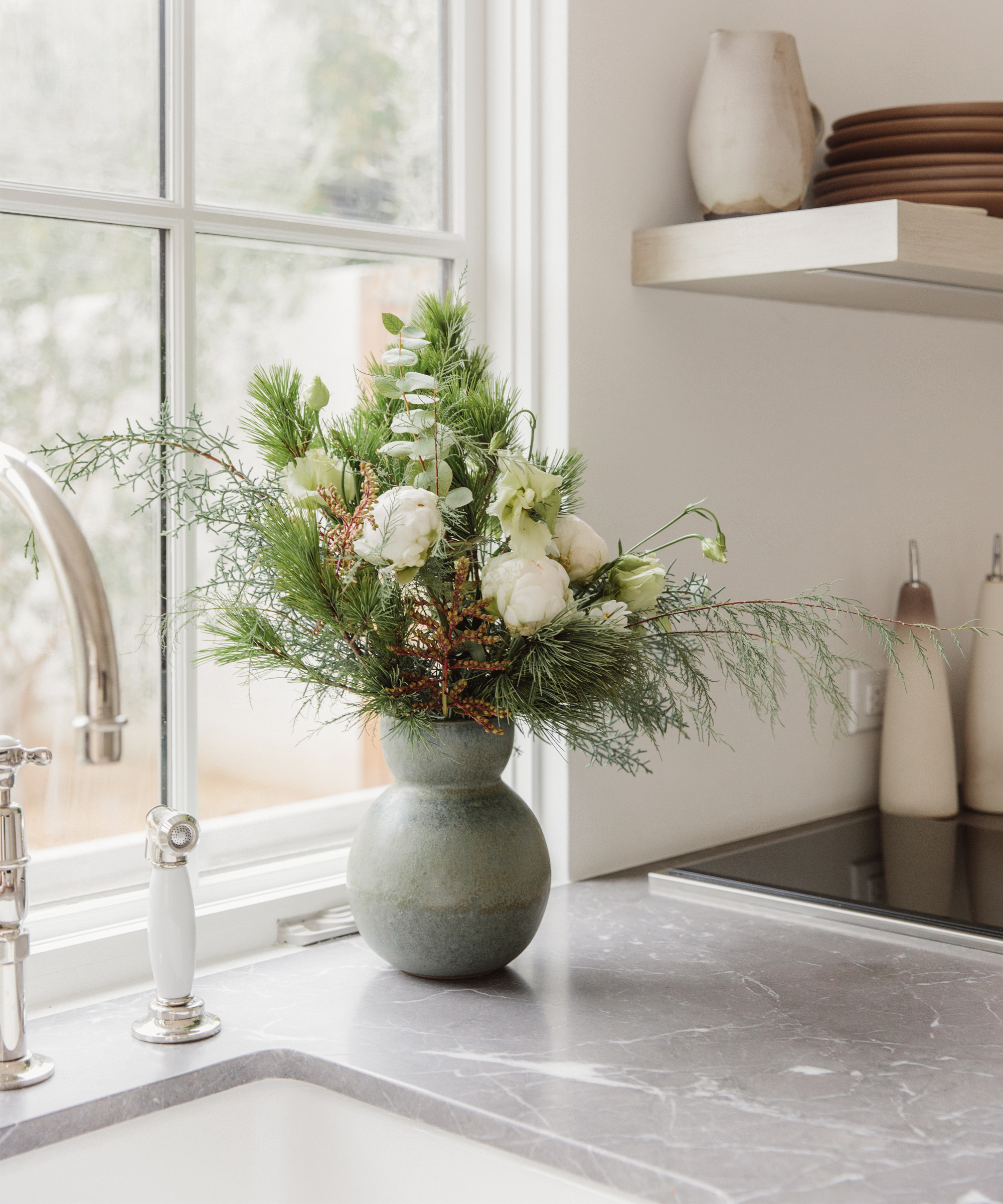 maiden-home-holiday-styling