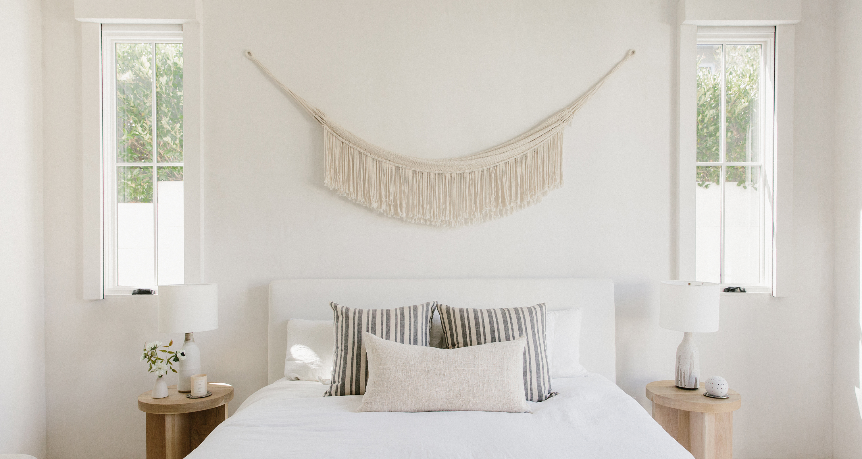 Update Any Room With Wall Hanging Decor That Does It All – Jenni Kayne