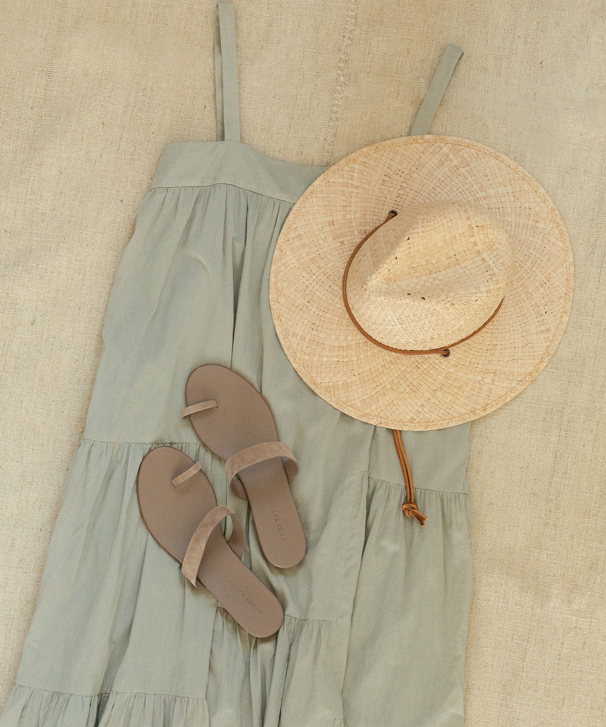 jenni-kayne-mdw-wardrobe-essentials-1