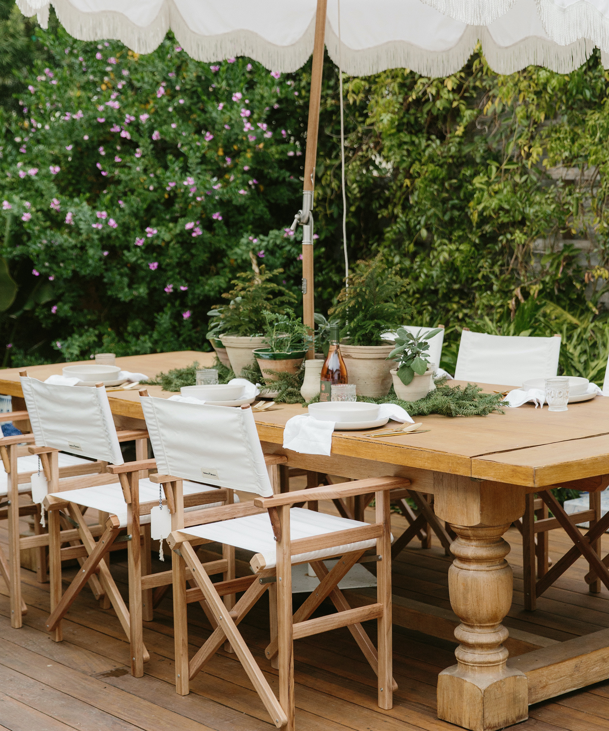 jenni-kayne-home-tour-cyd-edwards-yard