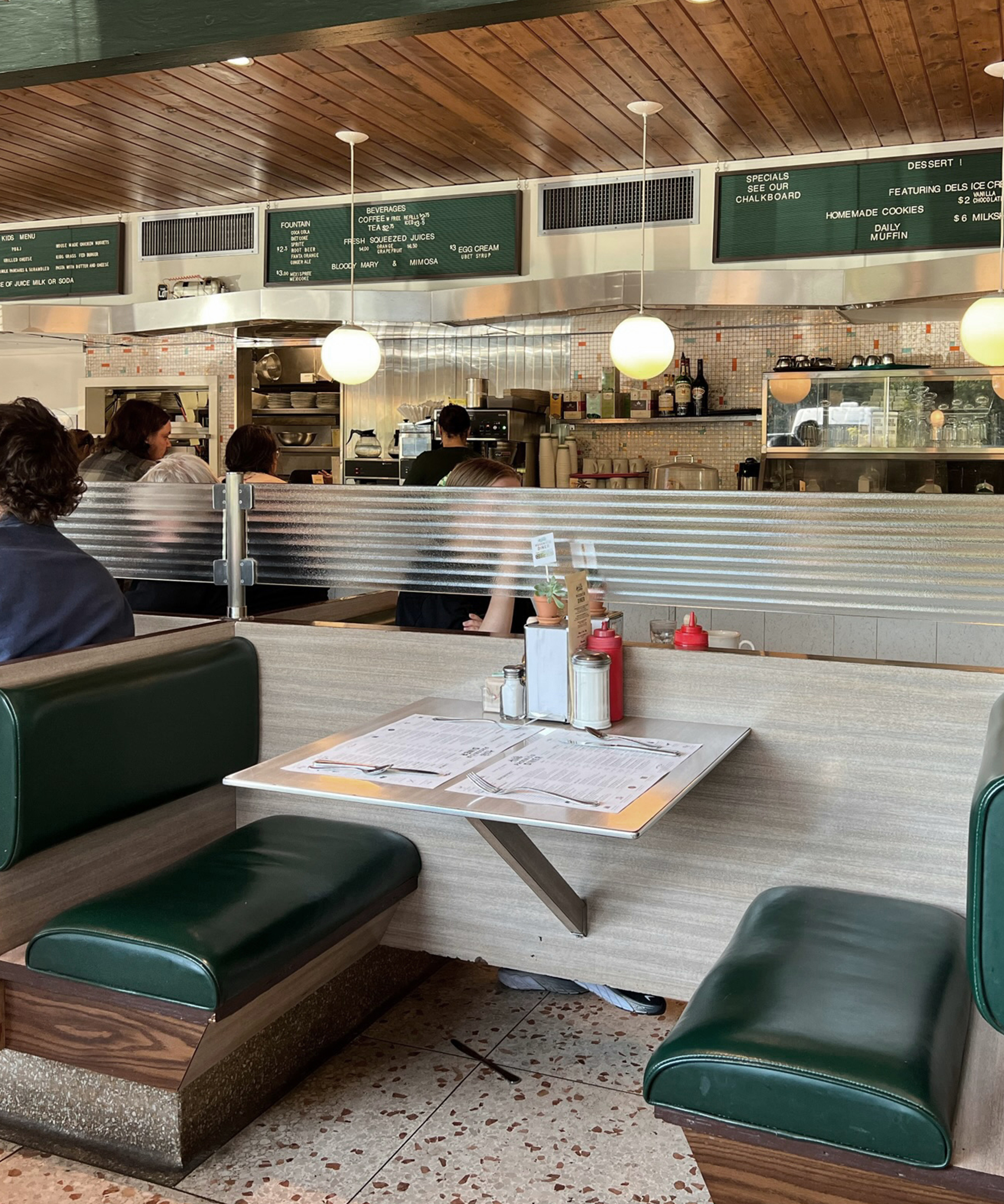 in-uniform-diner
