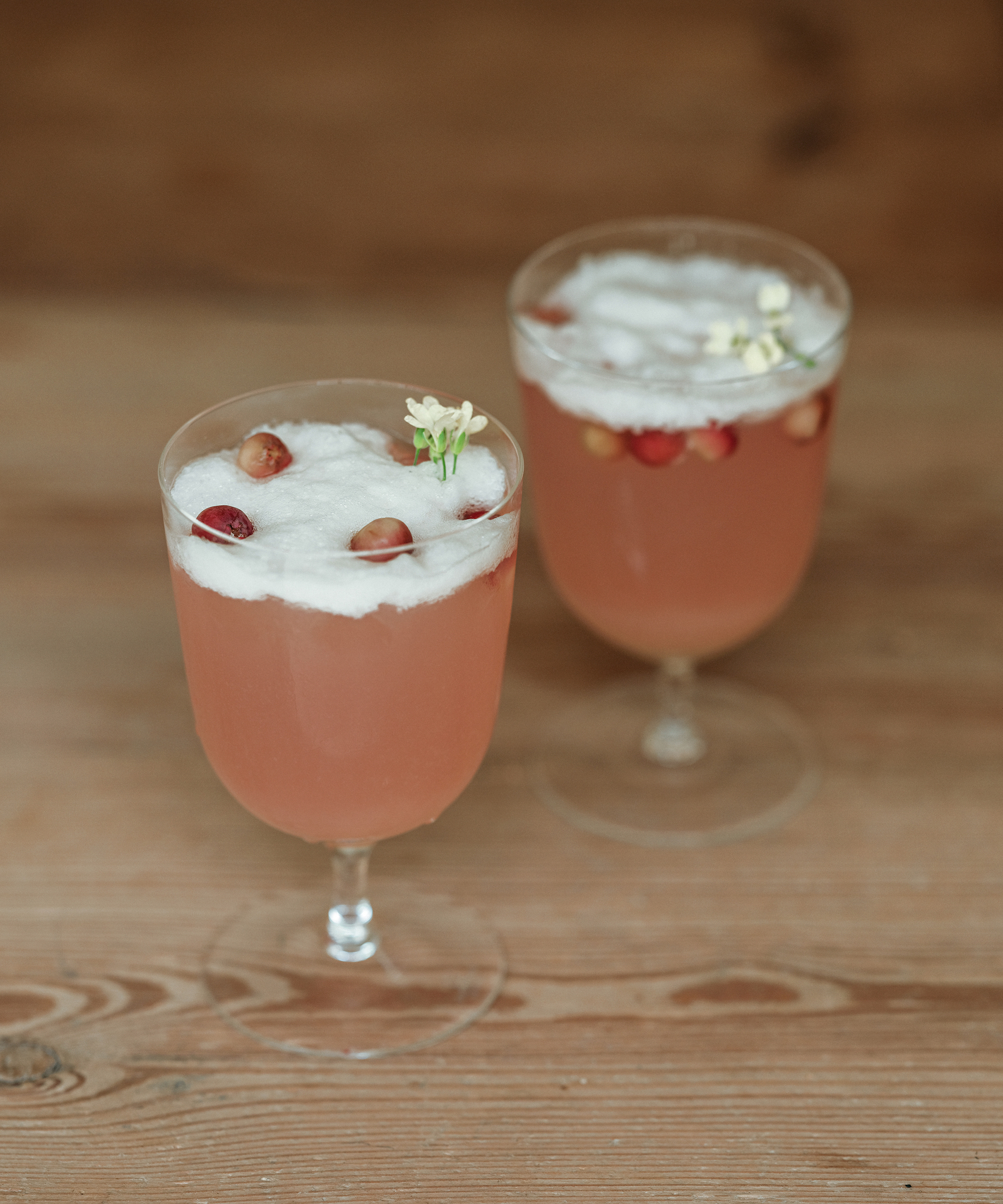 spring-entertaining-melissa-cucina-pink-cocktails