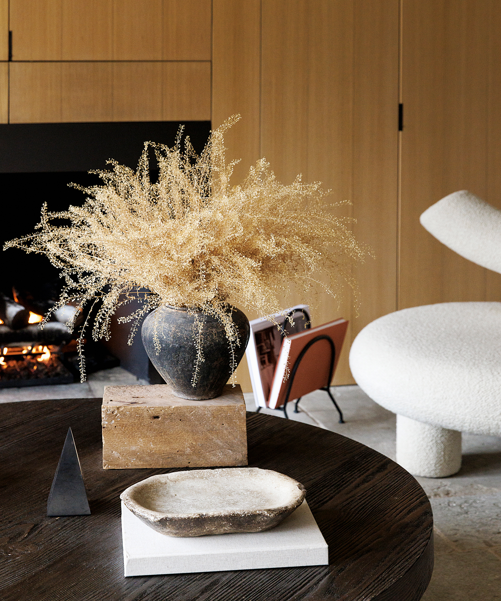 carlyle-designs-home-tour-coffee-table-branches