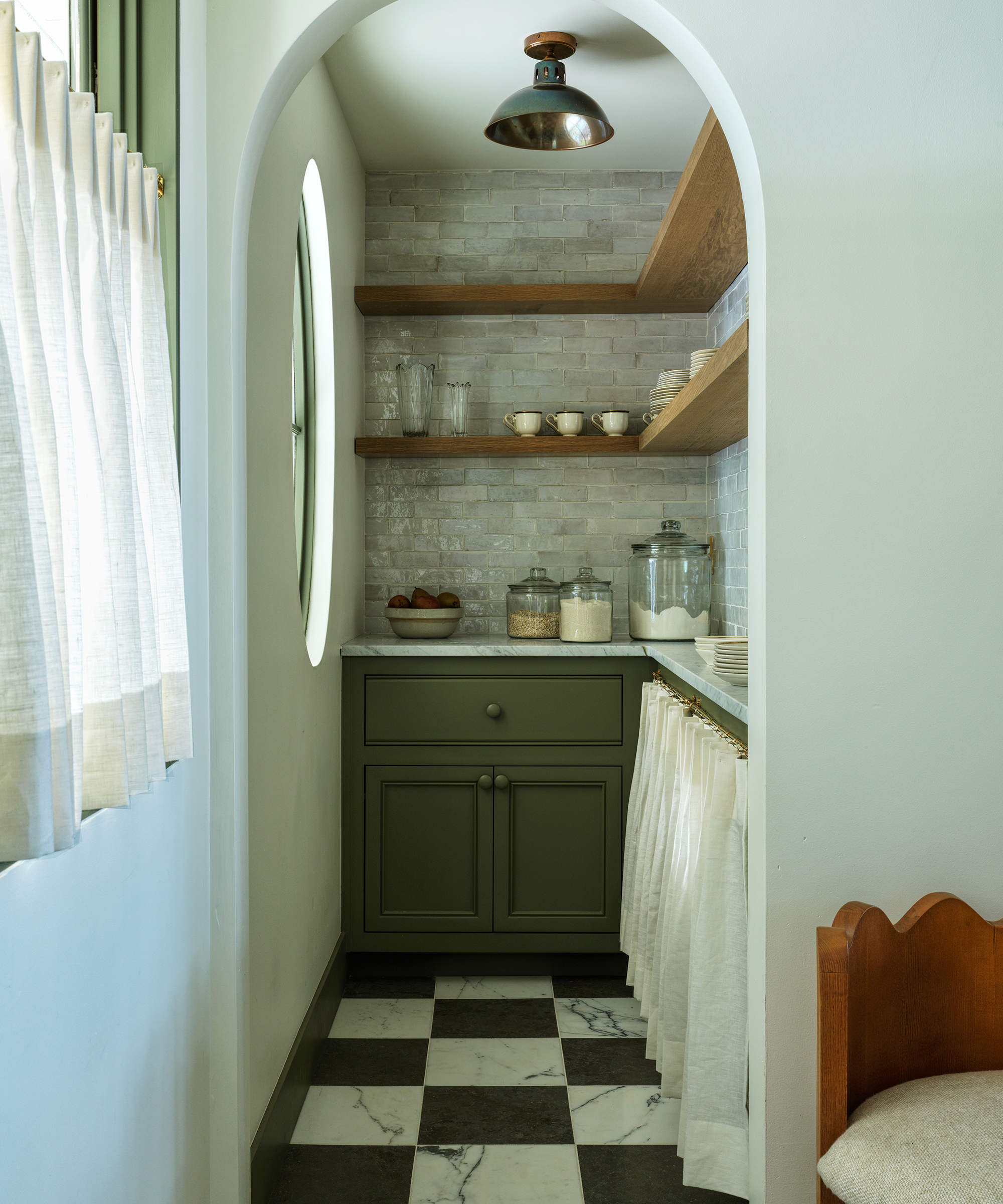light-and-dwell-home-tour-kitchen-pantry