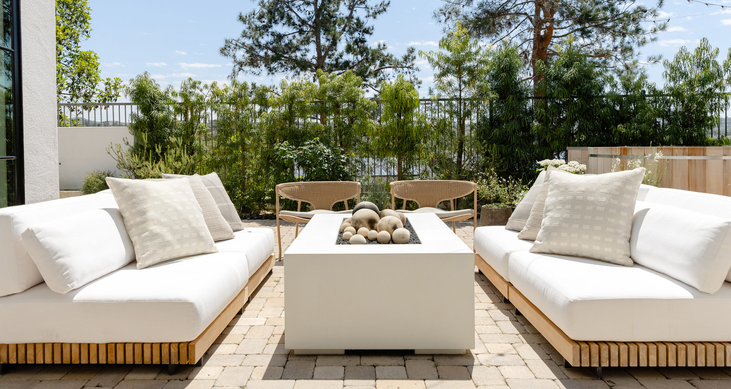 nicole-green-home-tour-outdoor-white-sofas-firepit