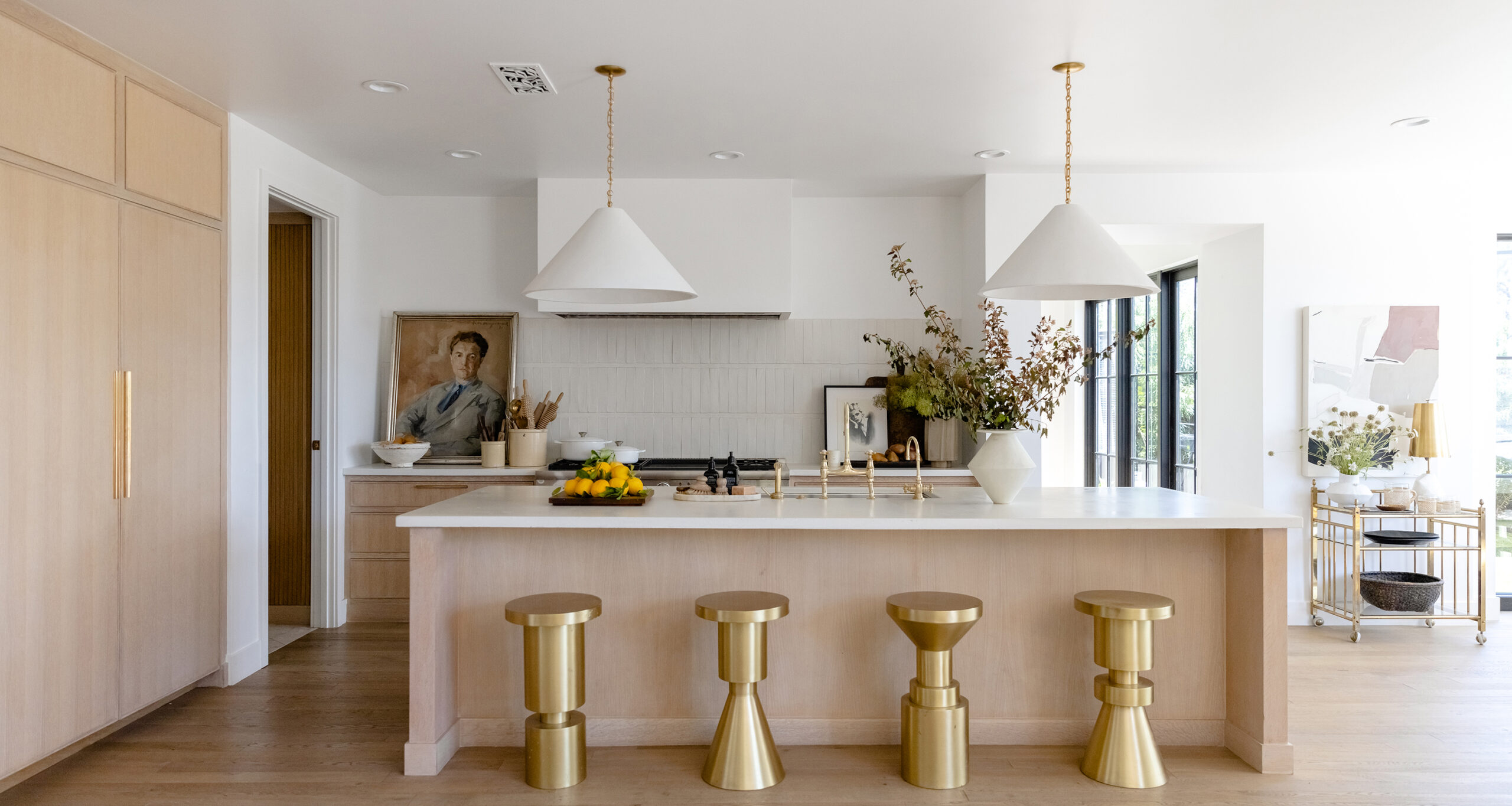 nicole-green-home-tour-wideshot-kitchen-island