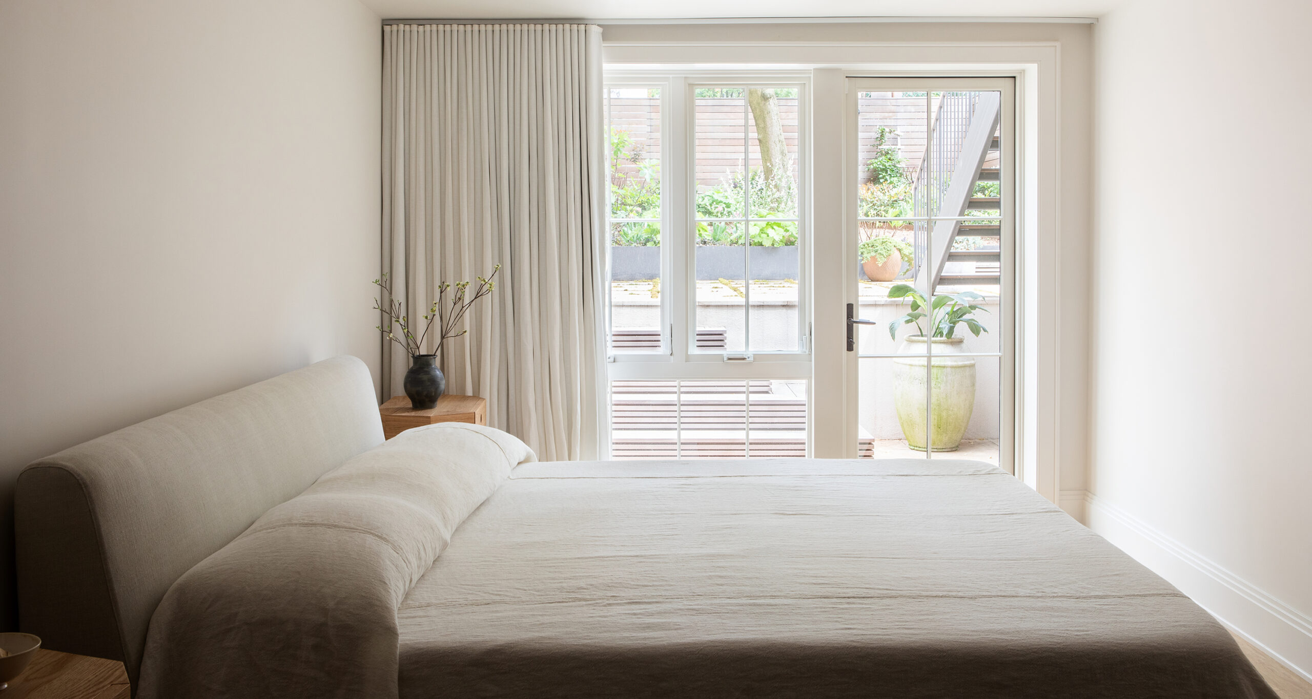 nune-home-tour-bedroom-outdoor-window