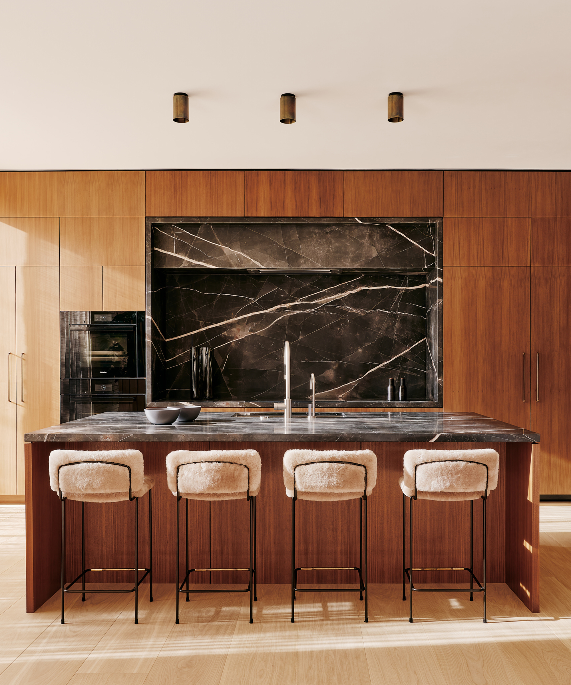 woods-dangaran-home-tour-black-marble-kitchen