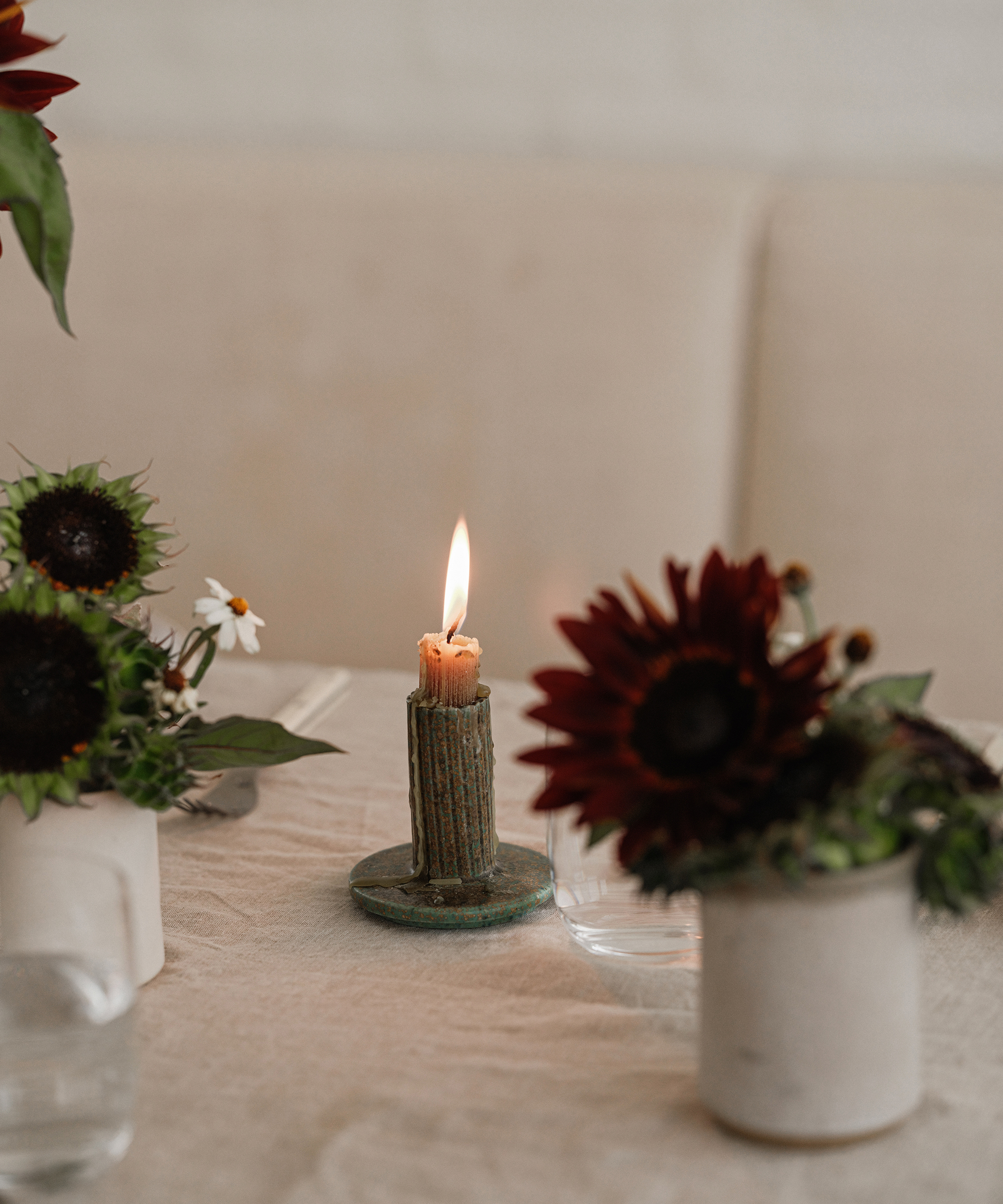 elissa-goodman-fall-tabletop-candle-burning-flowers