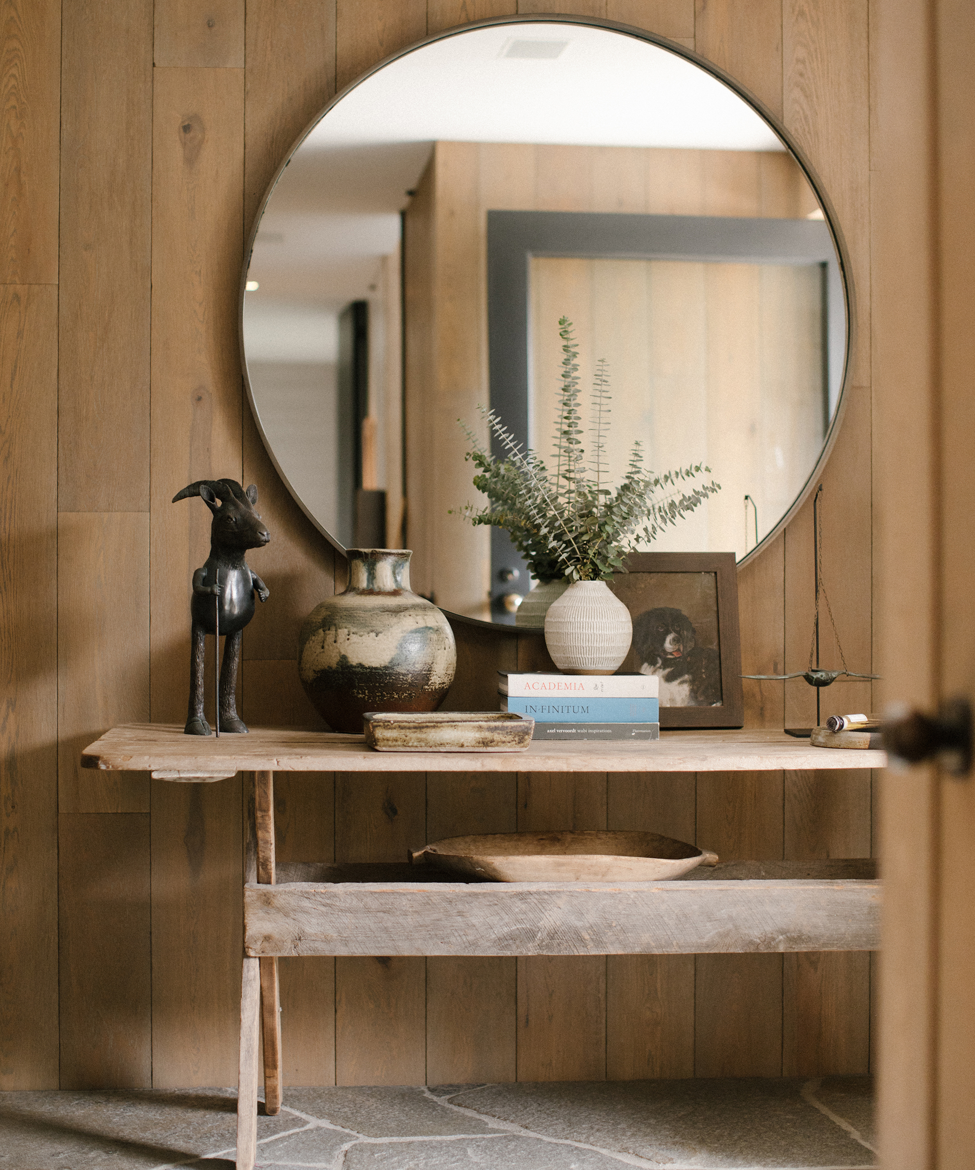 pnah-faves-courteney-cox-entryway-round-mirror
