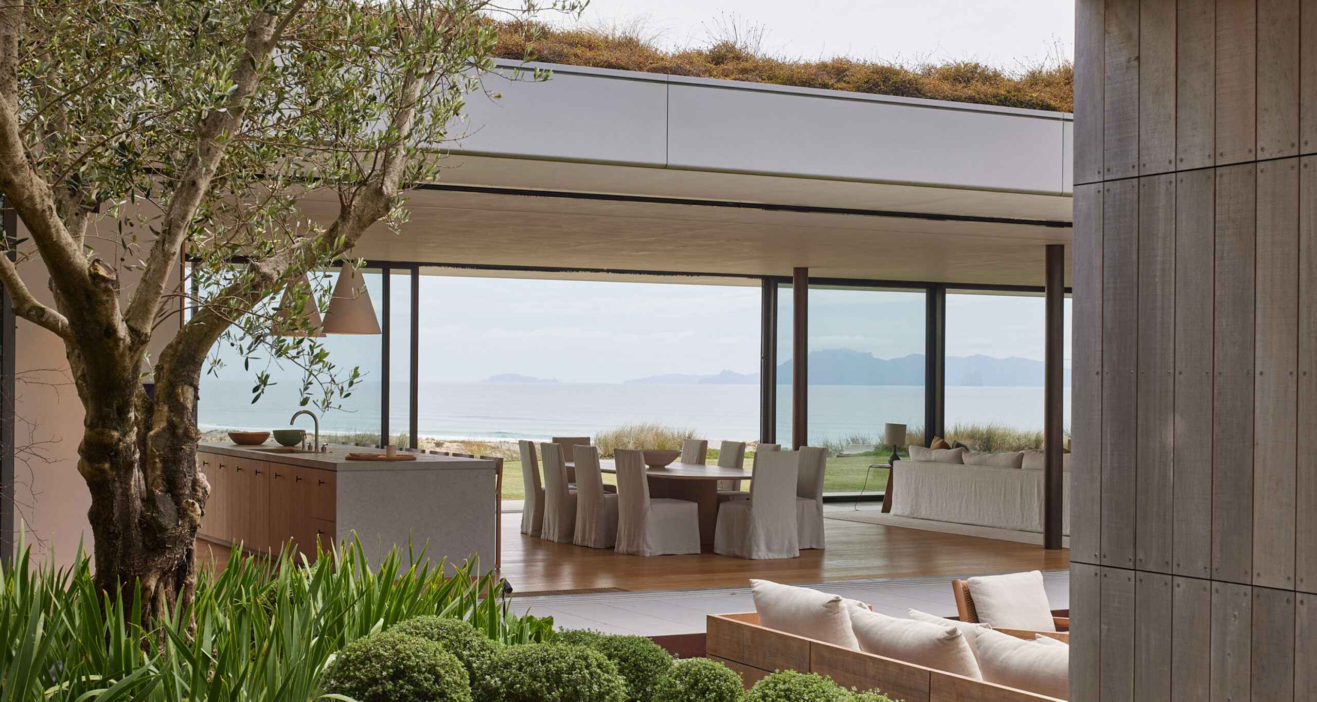 jk-new-zealand-dining-room-kitchen-outdoor-area-h