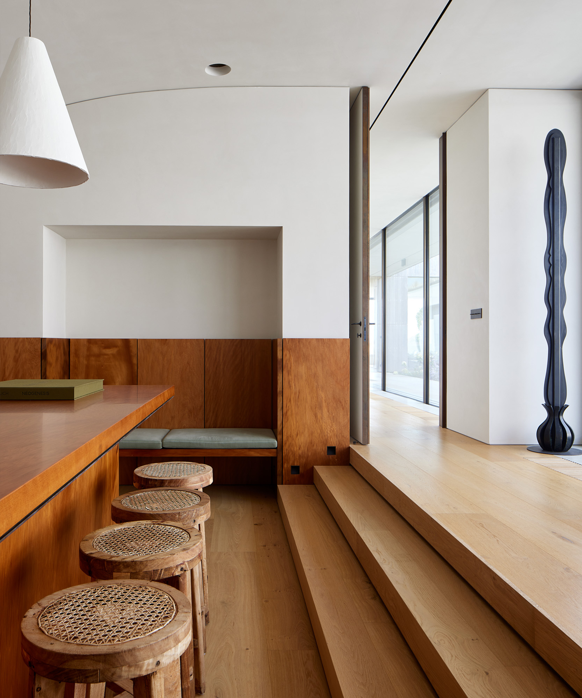 jk-new-zealand-home-tour-bar-area