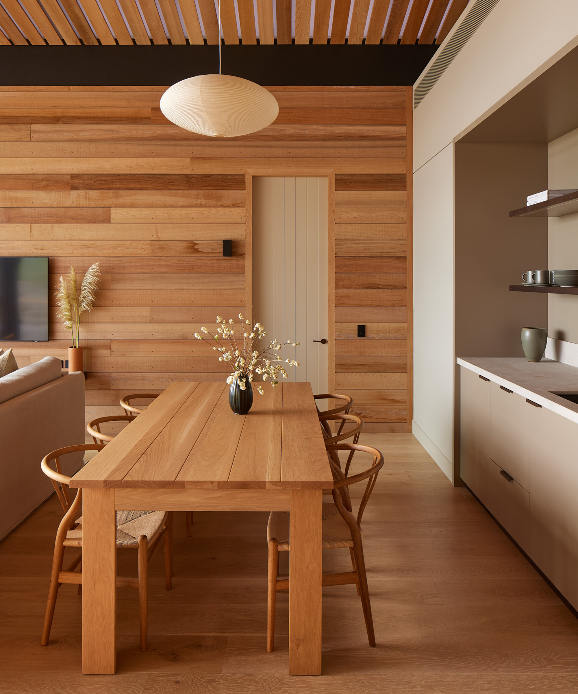 jk-new-zealand-home-tour-dining-room-hotel-rice-lamp-pendant