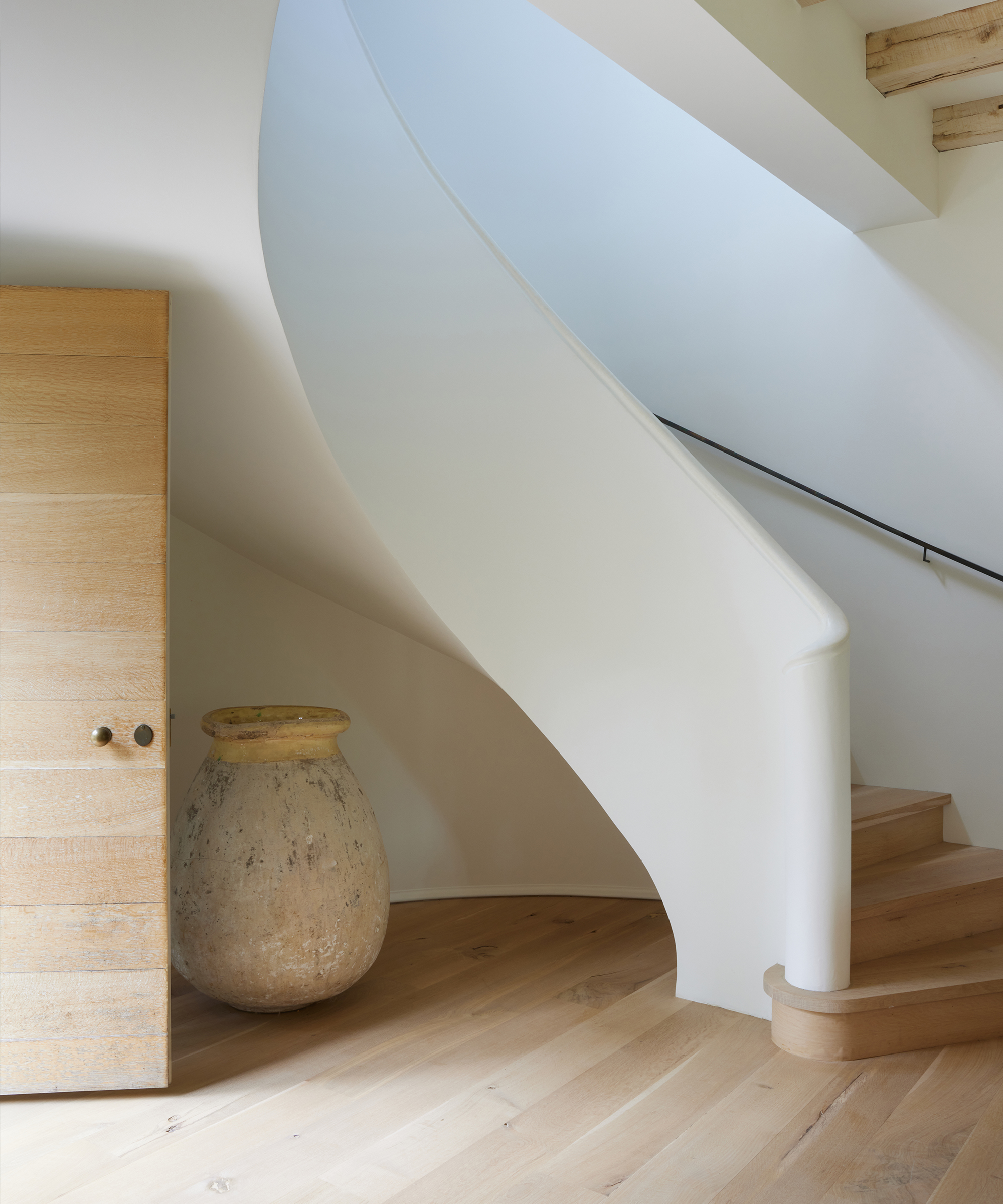 top-home-tours-betsy-brown-entryway