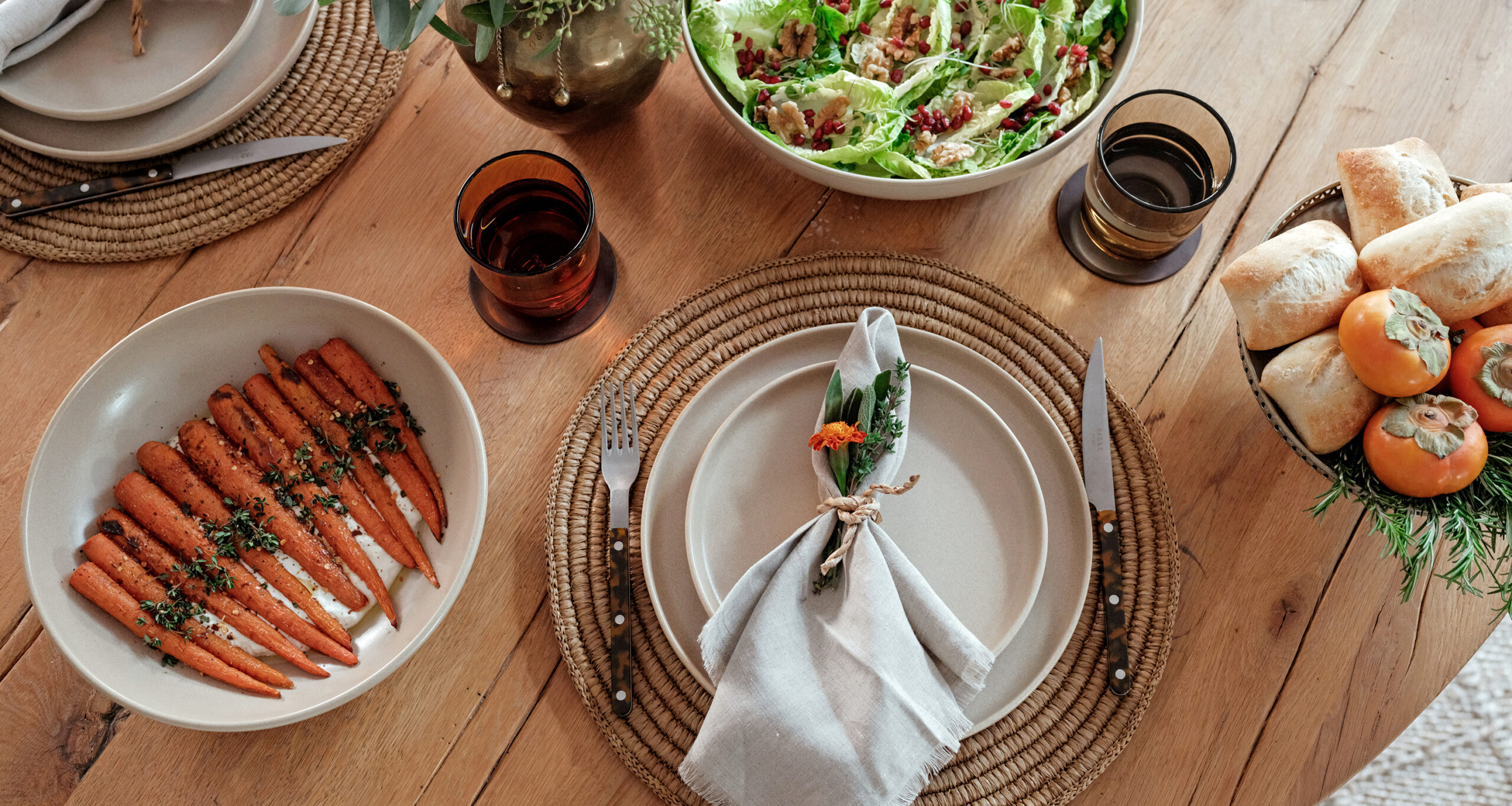 liv-perez-evergreen-entertaining-carrots-salad-table