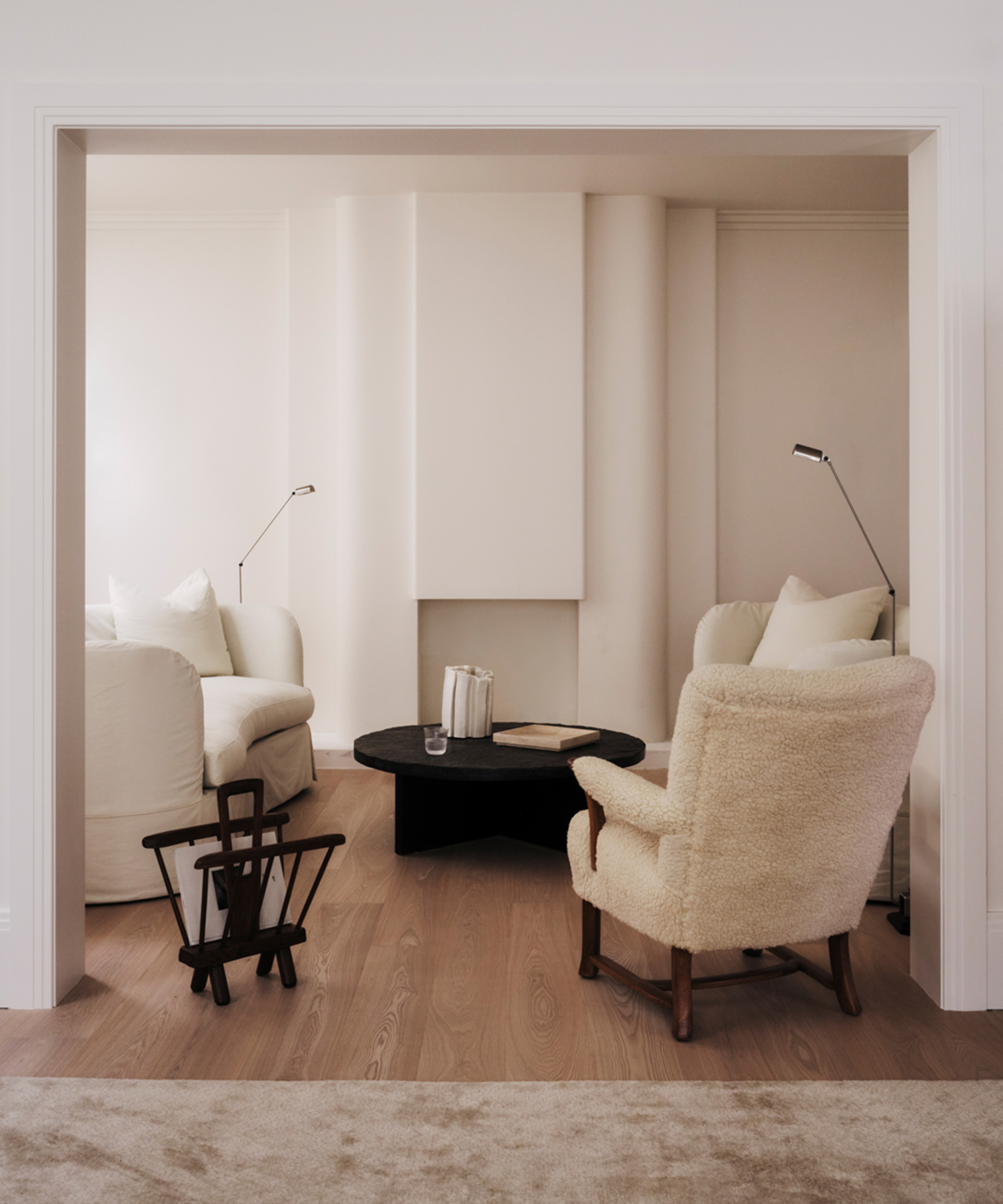 phoebe-nicol-home-tour-archway-living-room-sherpa-accent-chair