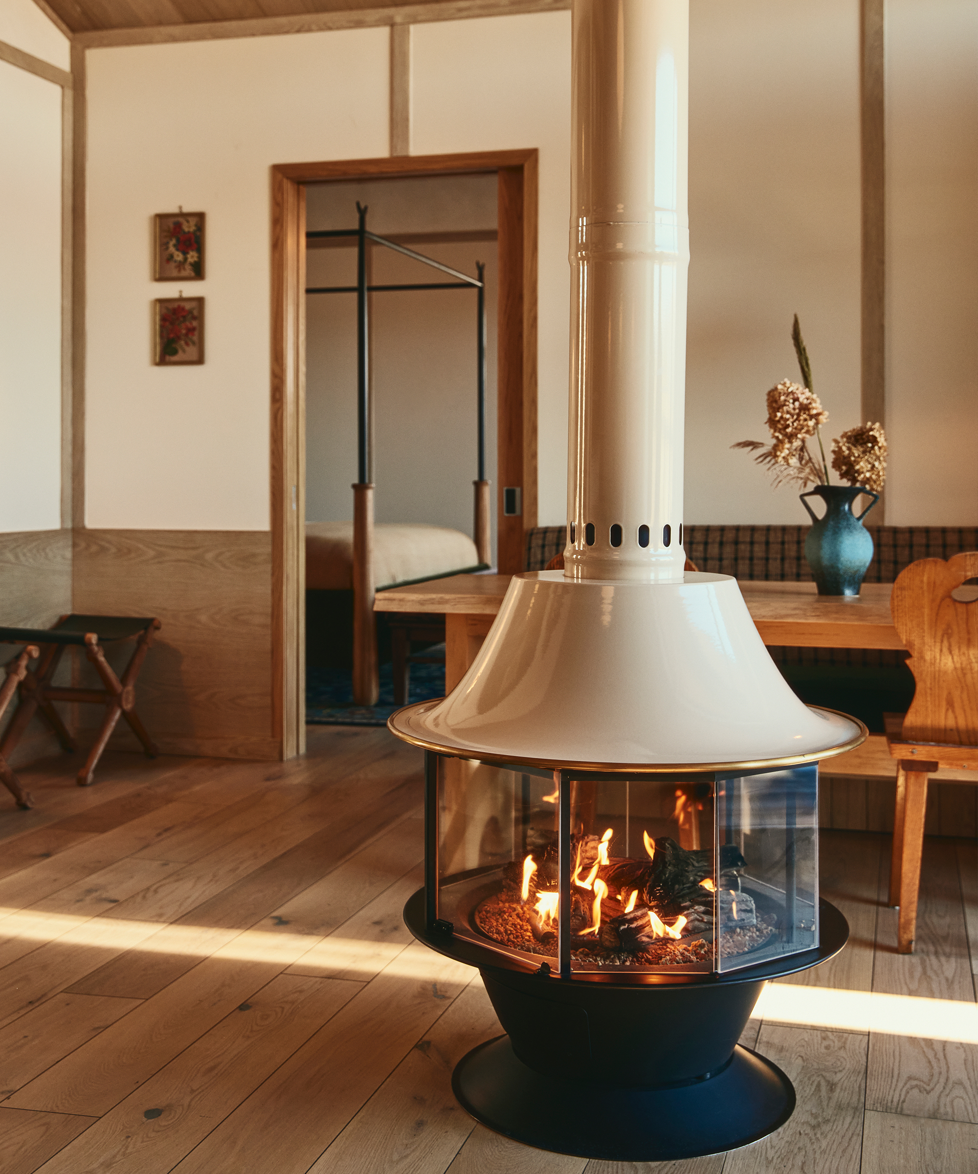 ward-and-gray-wildflowers-auberge-fire-place