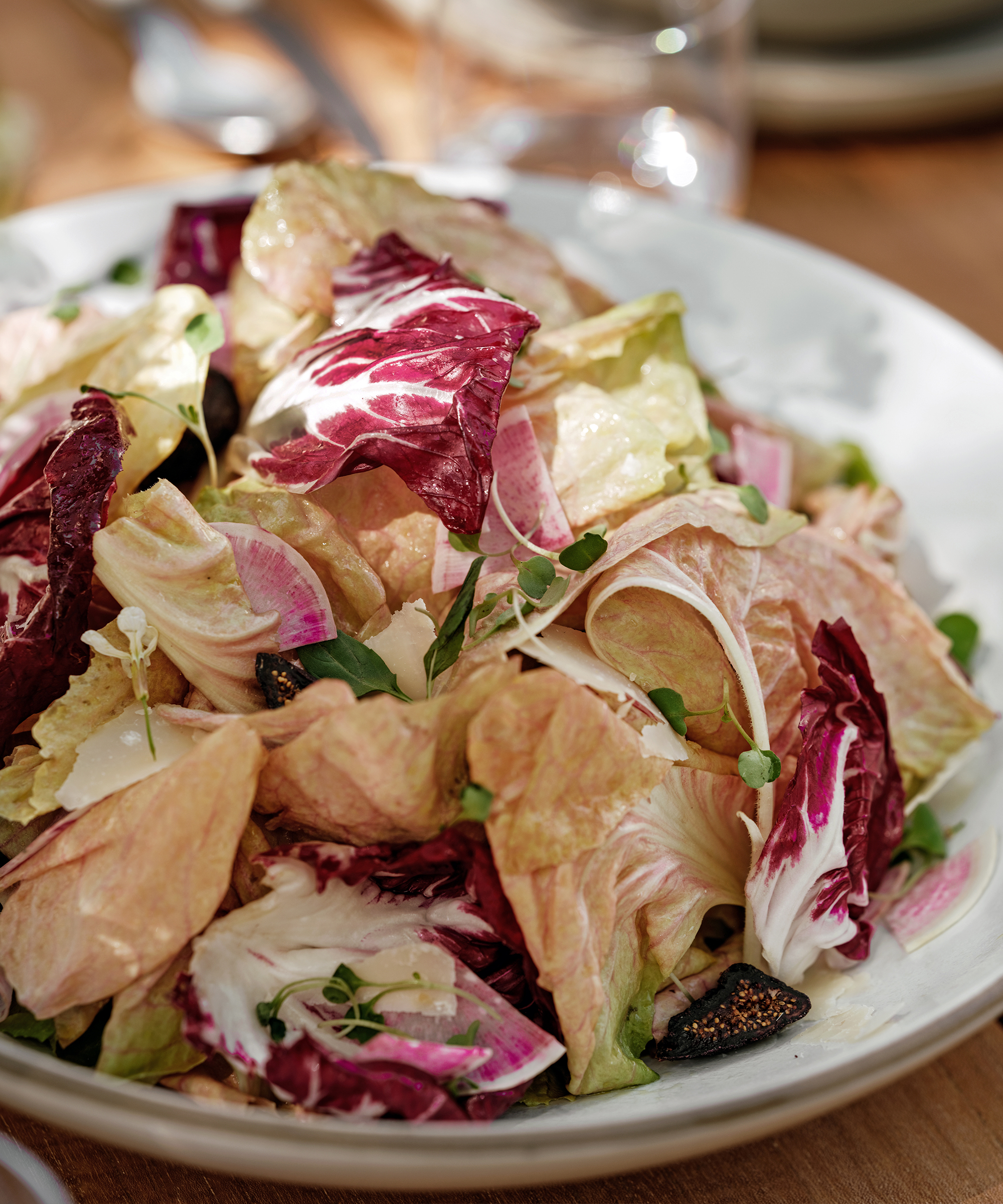 cucina-melissa-spring-outdoor-dinner-raddichio-salad