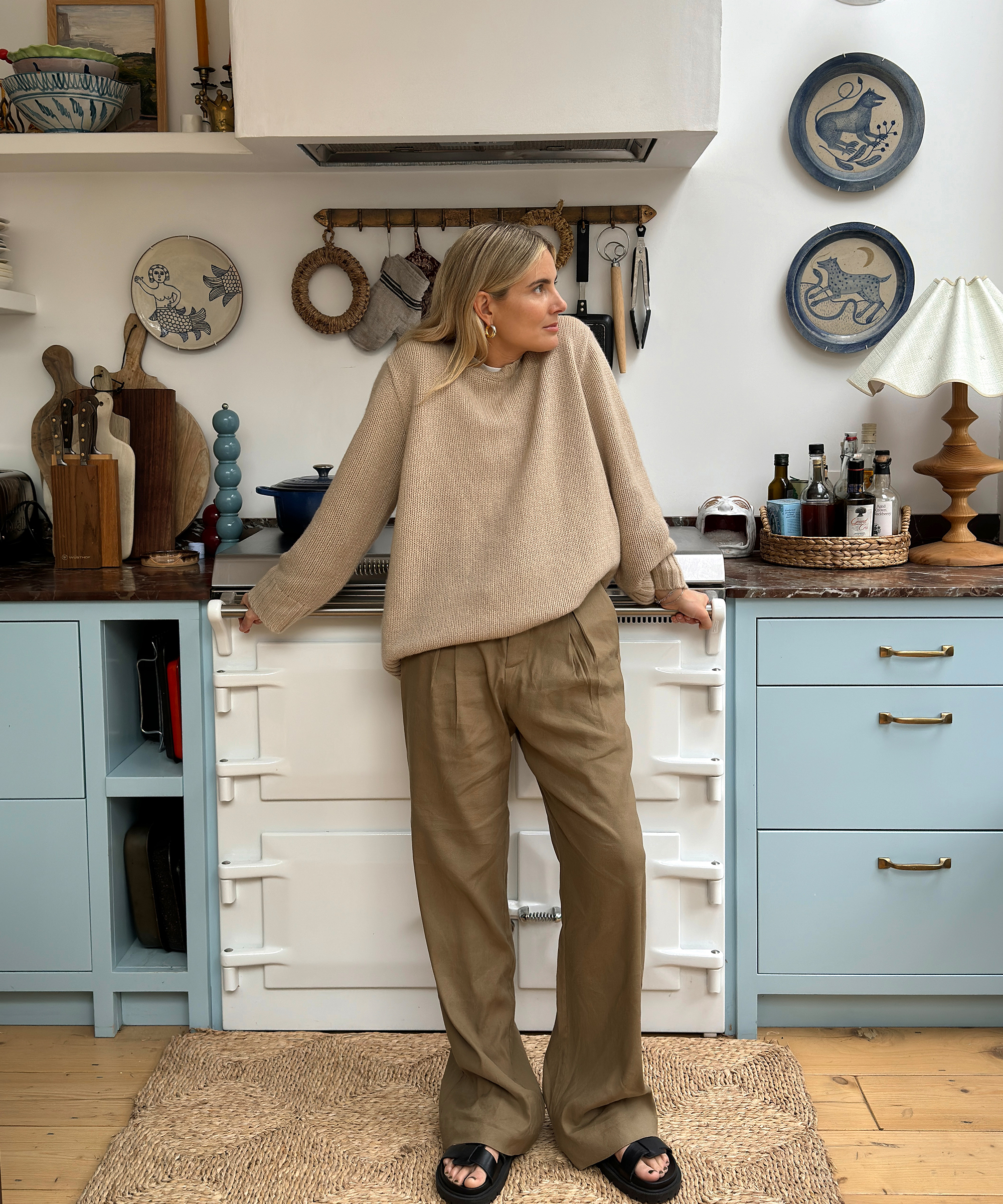 lucy-williams-in-uniform-blue-kitchen-cashmere-amelia