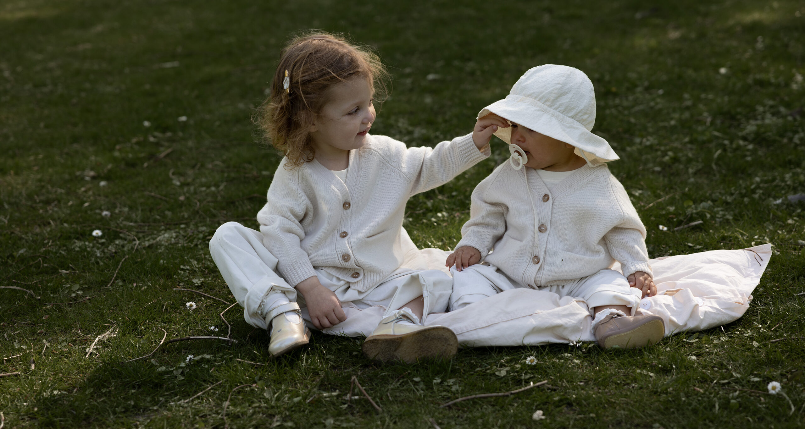 cecilie-n-hartmann-mothers-day-gift-guide-kids-stanford-cardigan
