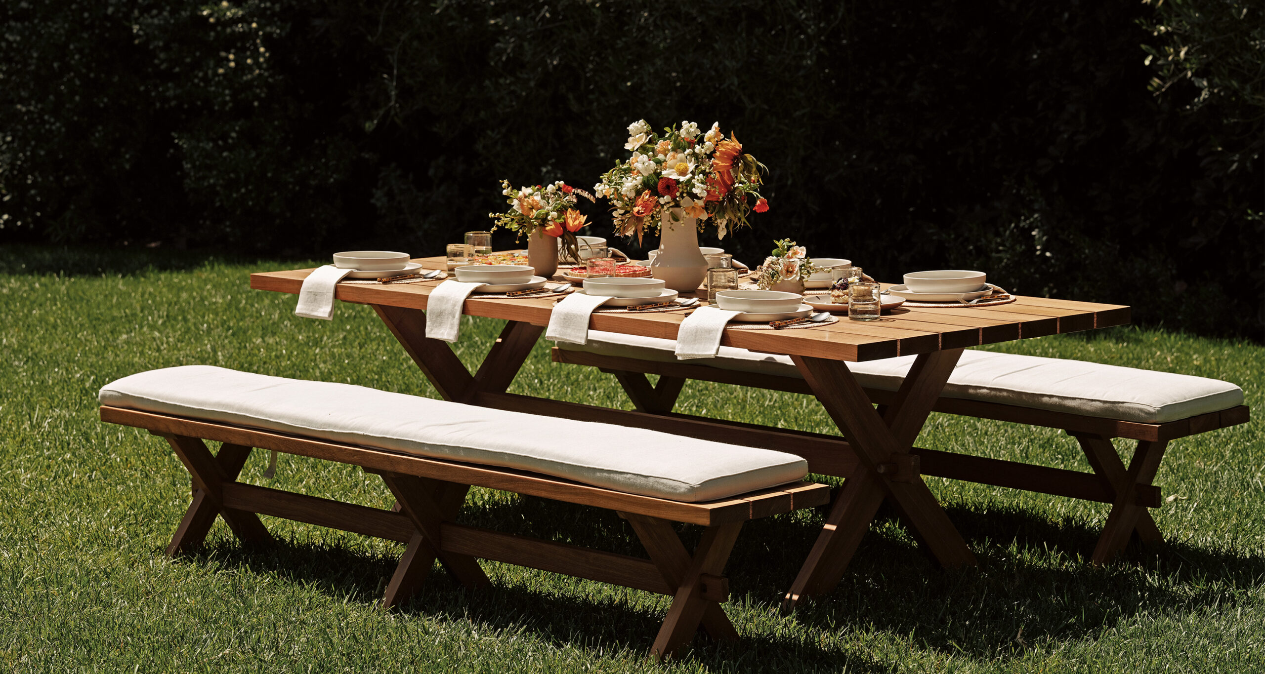 cucina-melissa-spring-brunch-garden-dining-table-set-by-trees