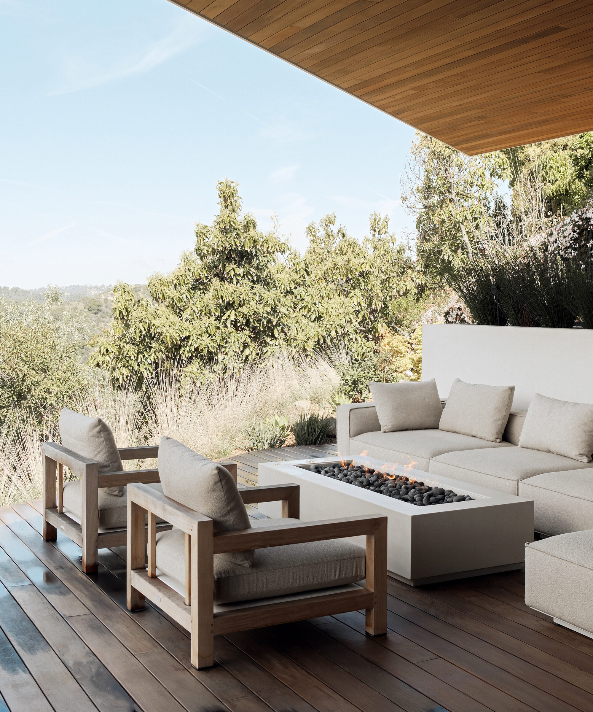 montalba-architects-home-tour-outdoor-couch-fire-pit
