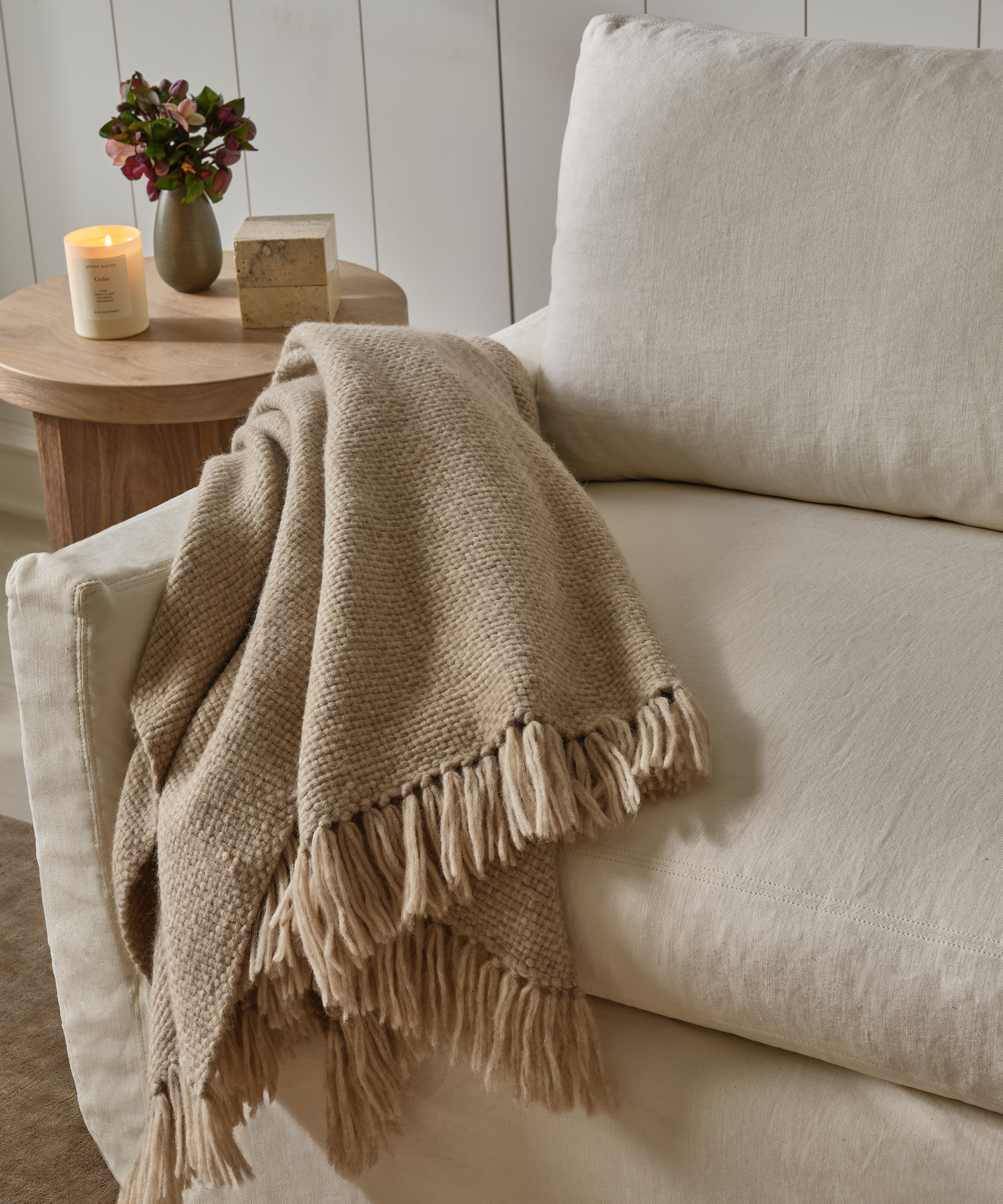 paige-harper-mothers-day-gift-guide-alpaca-basketweave-throw