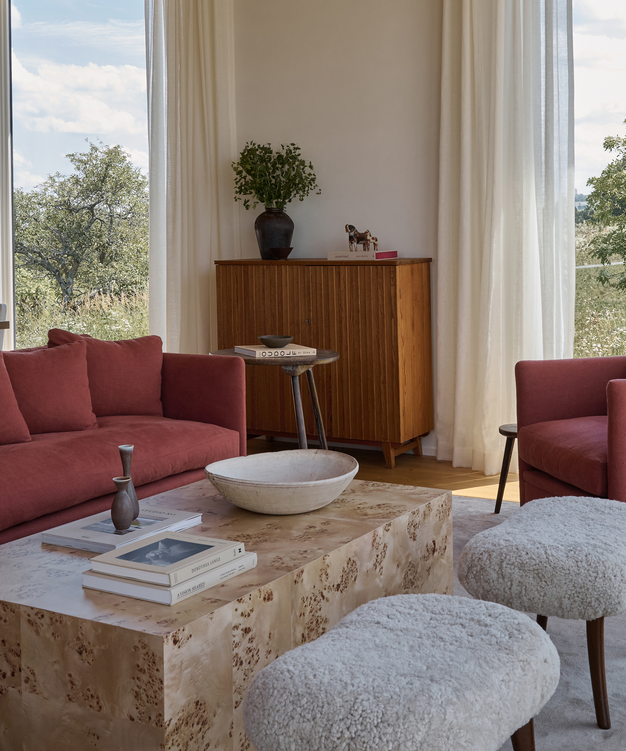 galerie-provenance-farmhouse-living-room-cabinet-side-tables