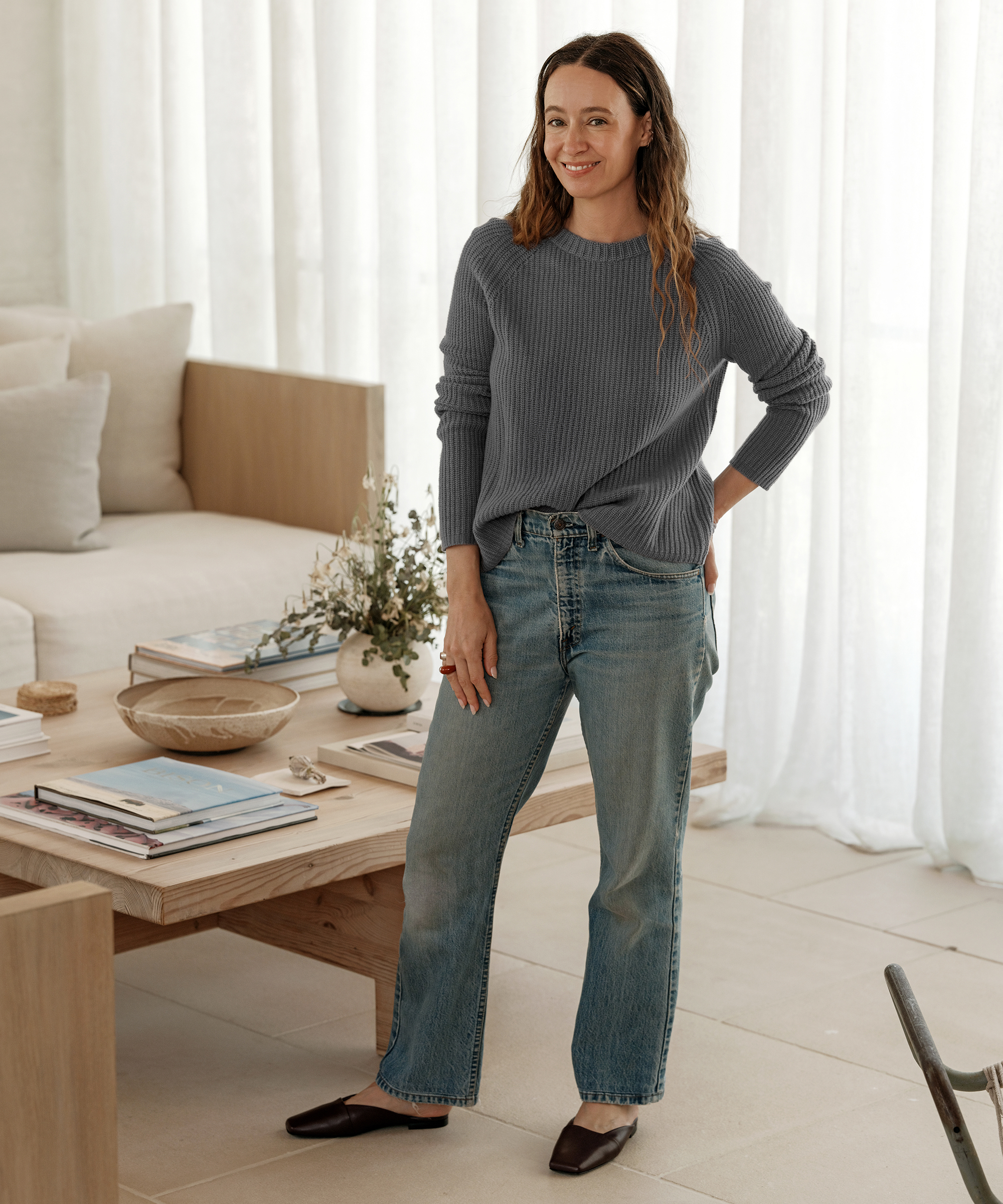 jenni-august-style-story-dusty-blue-fisherman-family-room