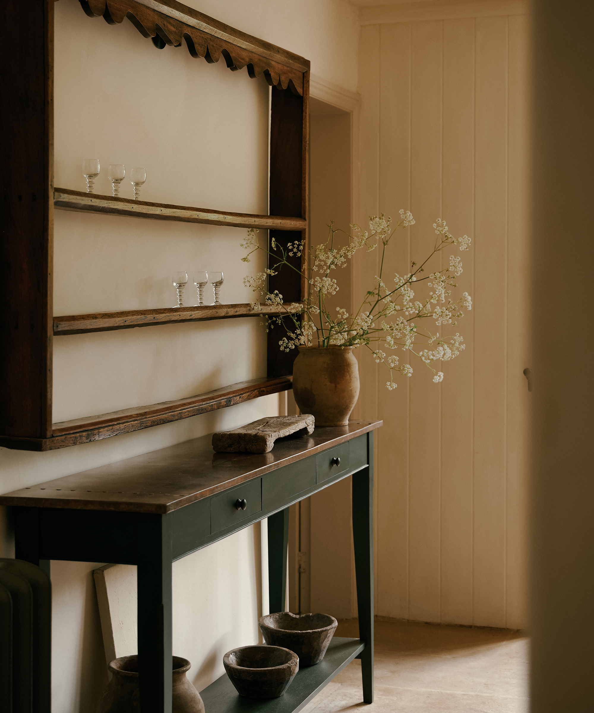 lauren-olivia-design-home-tour-entryway-wooden-console
