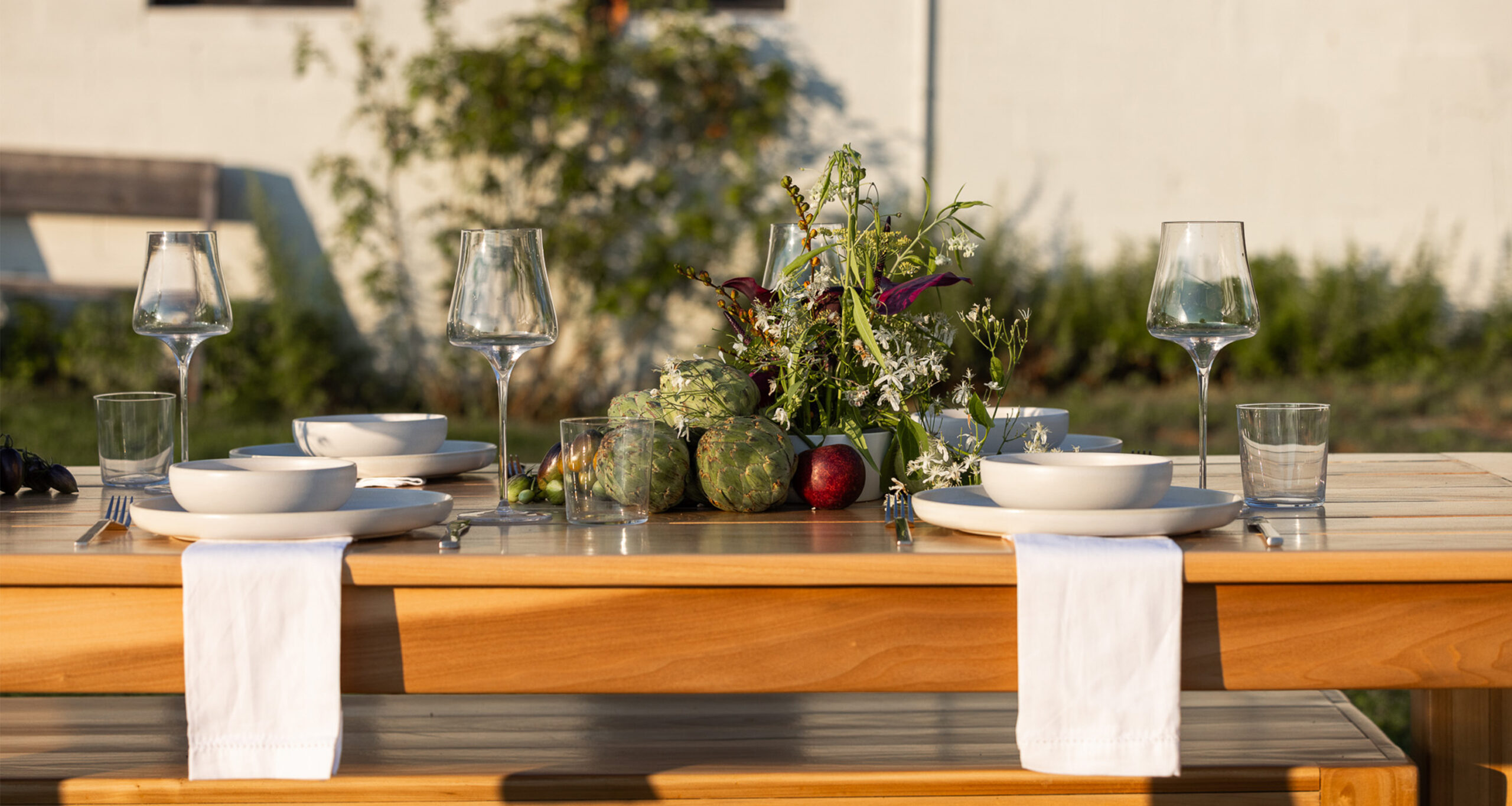 callisto-farms-amalia-tabletop-pacific-dinnerware-setting-h