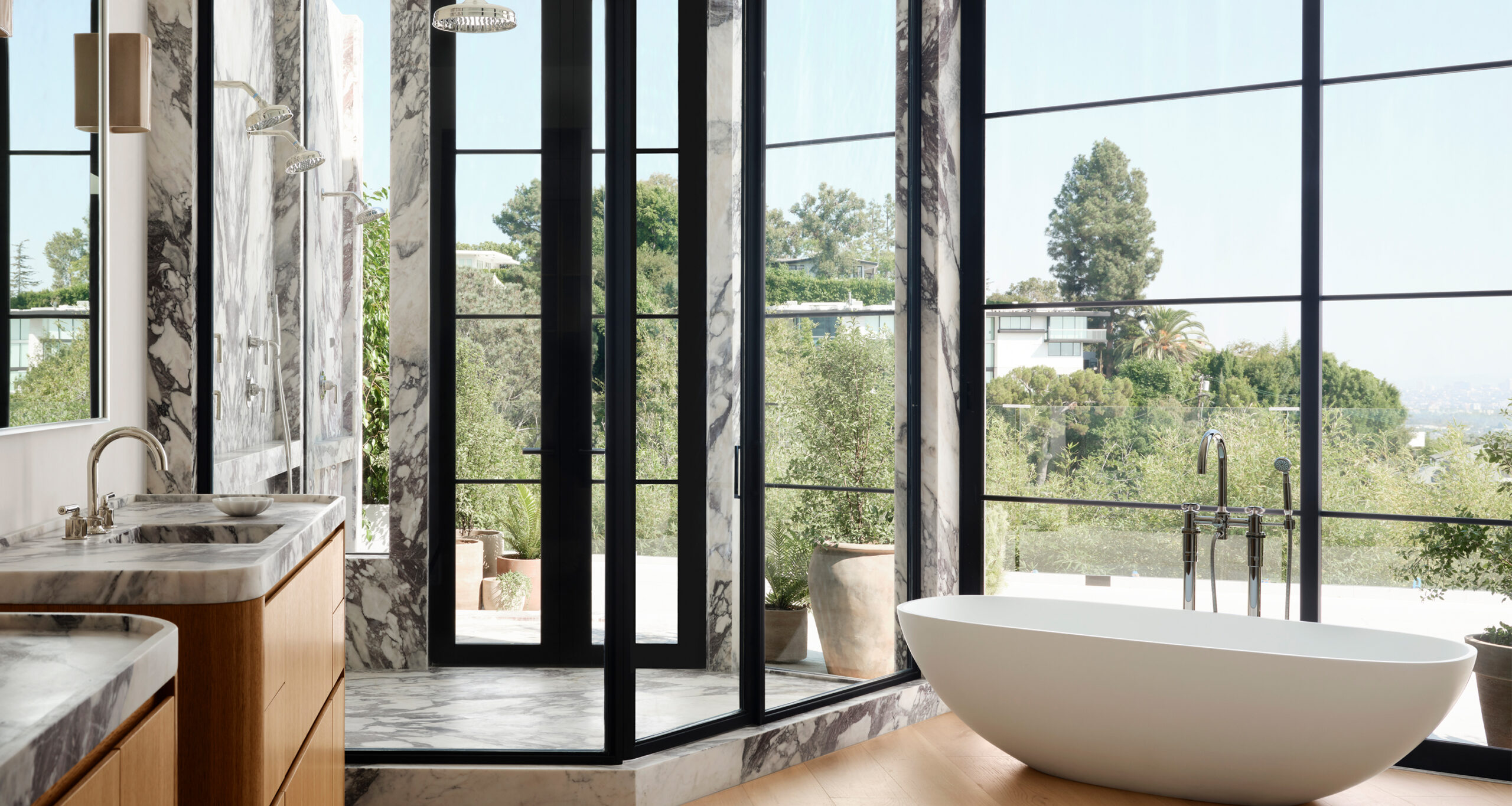 osklo-home-tour-primary-bathroom-standalone-bathtub