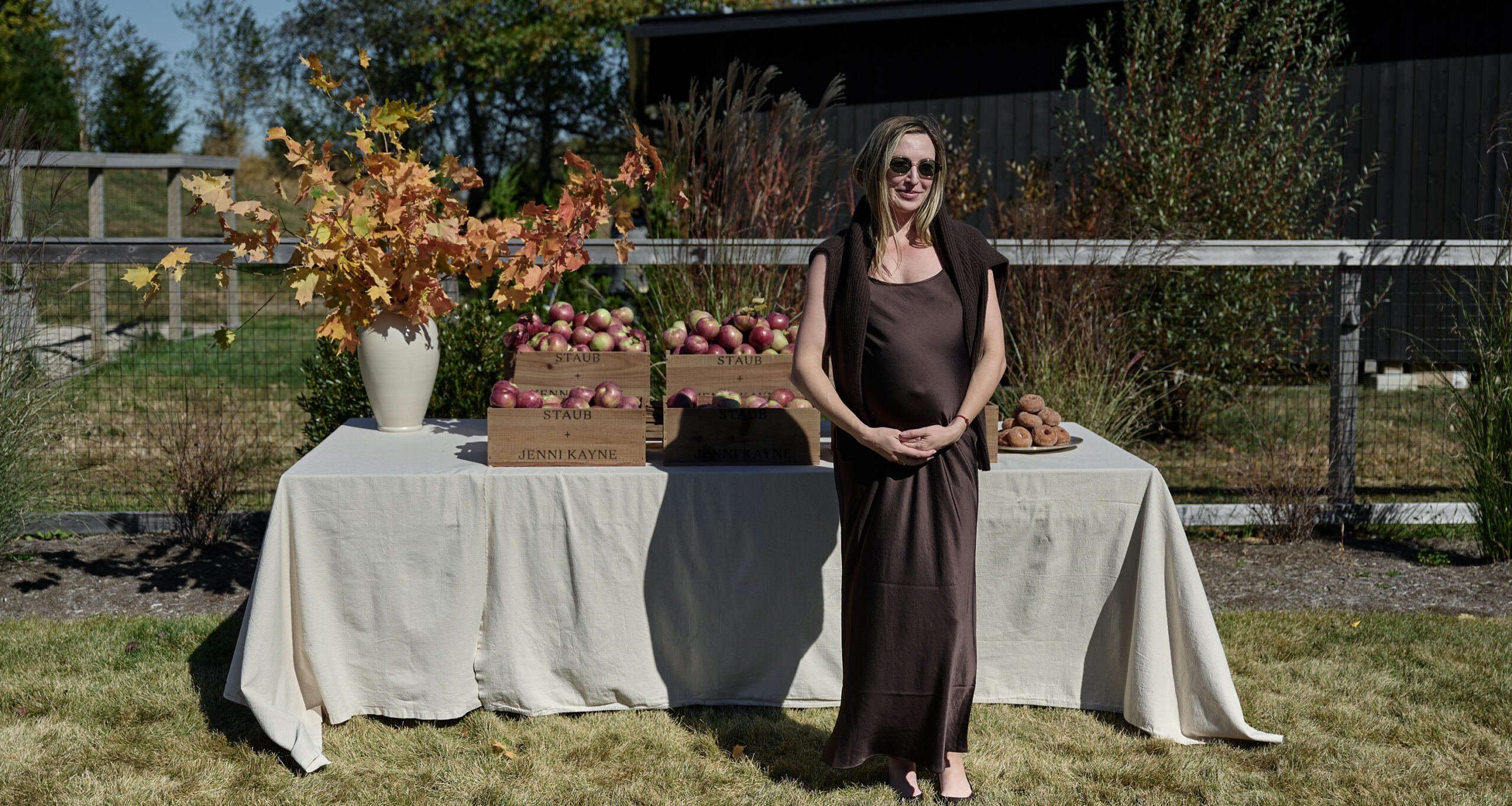jenni-kayne-farmhouse-staub-event-apple-table-kate-watters
