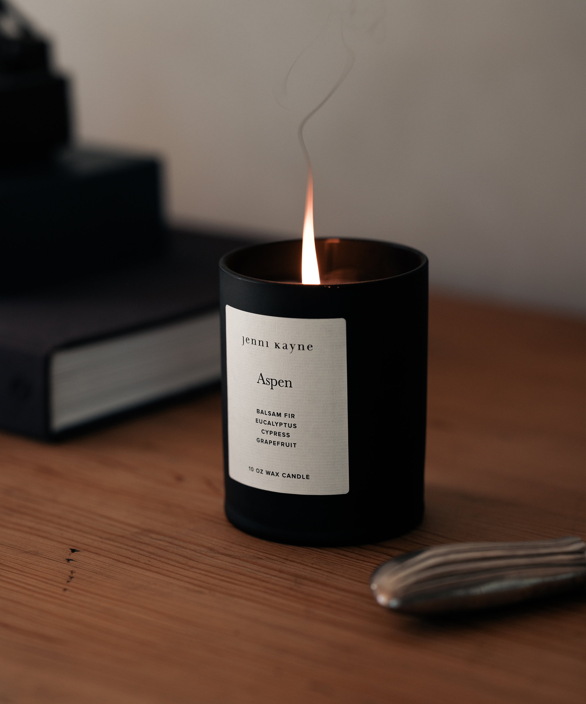 studio-mtn-gift-guide-aspen-candle-burning