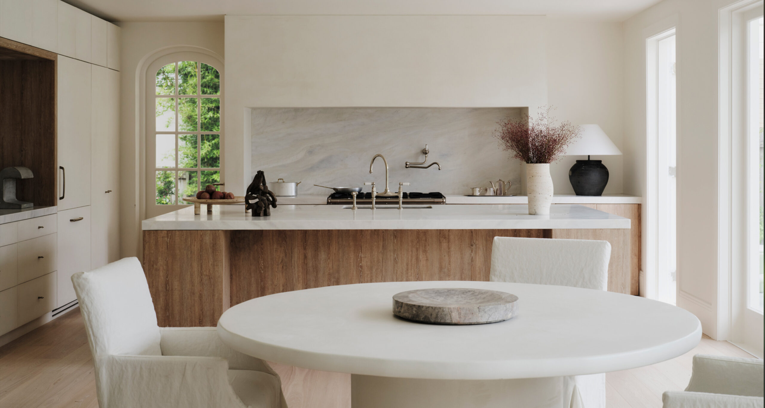 best-of-home-tour-phoebe-nicol-kitchen-h