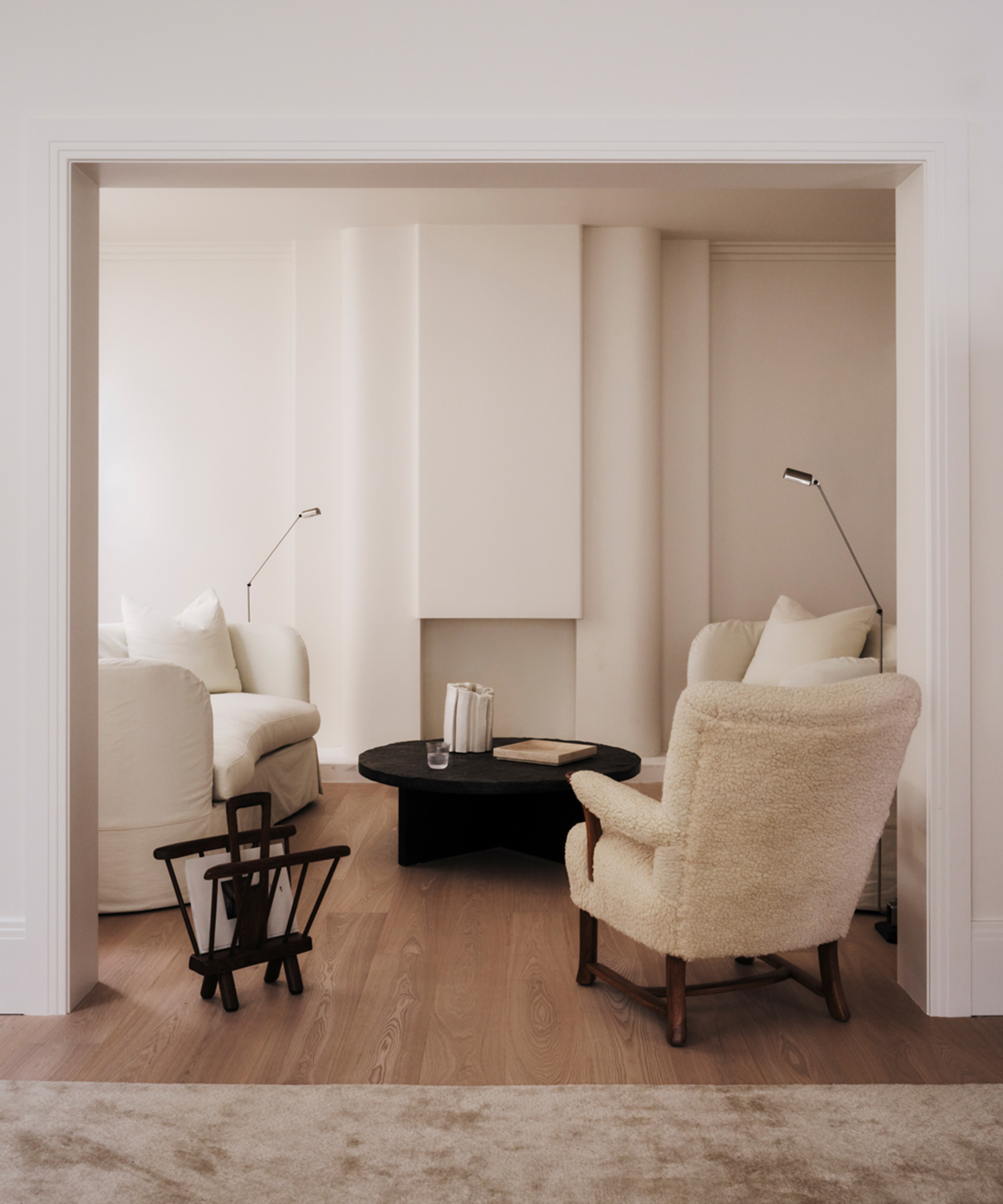 best-of-home-tour-phoebe-nicol-living-room