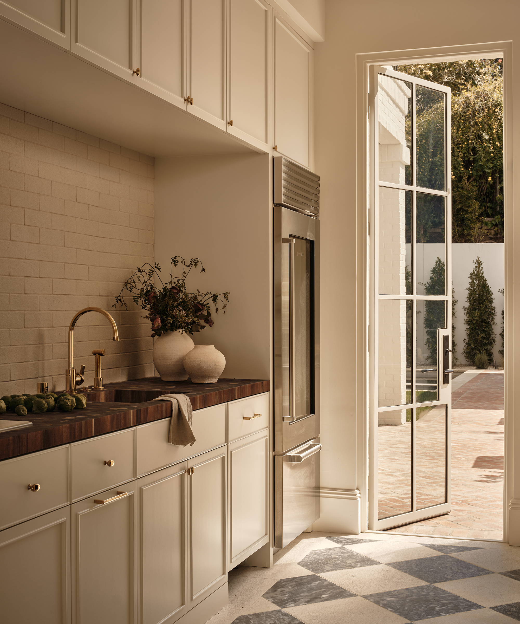 christina-cole-home-tour-kitchen-hallway